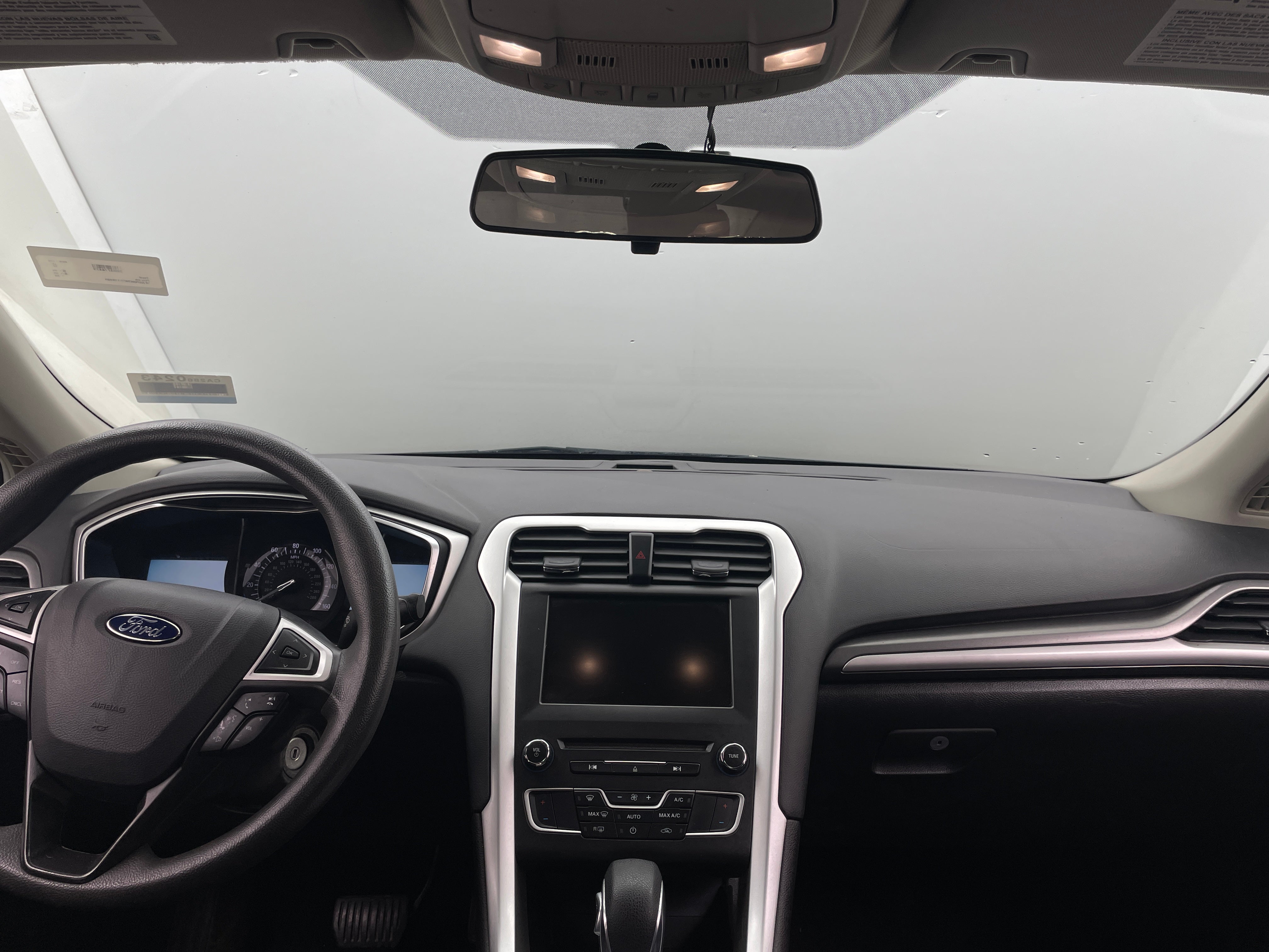 2016 Ford Fusion SE 3