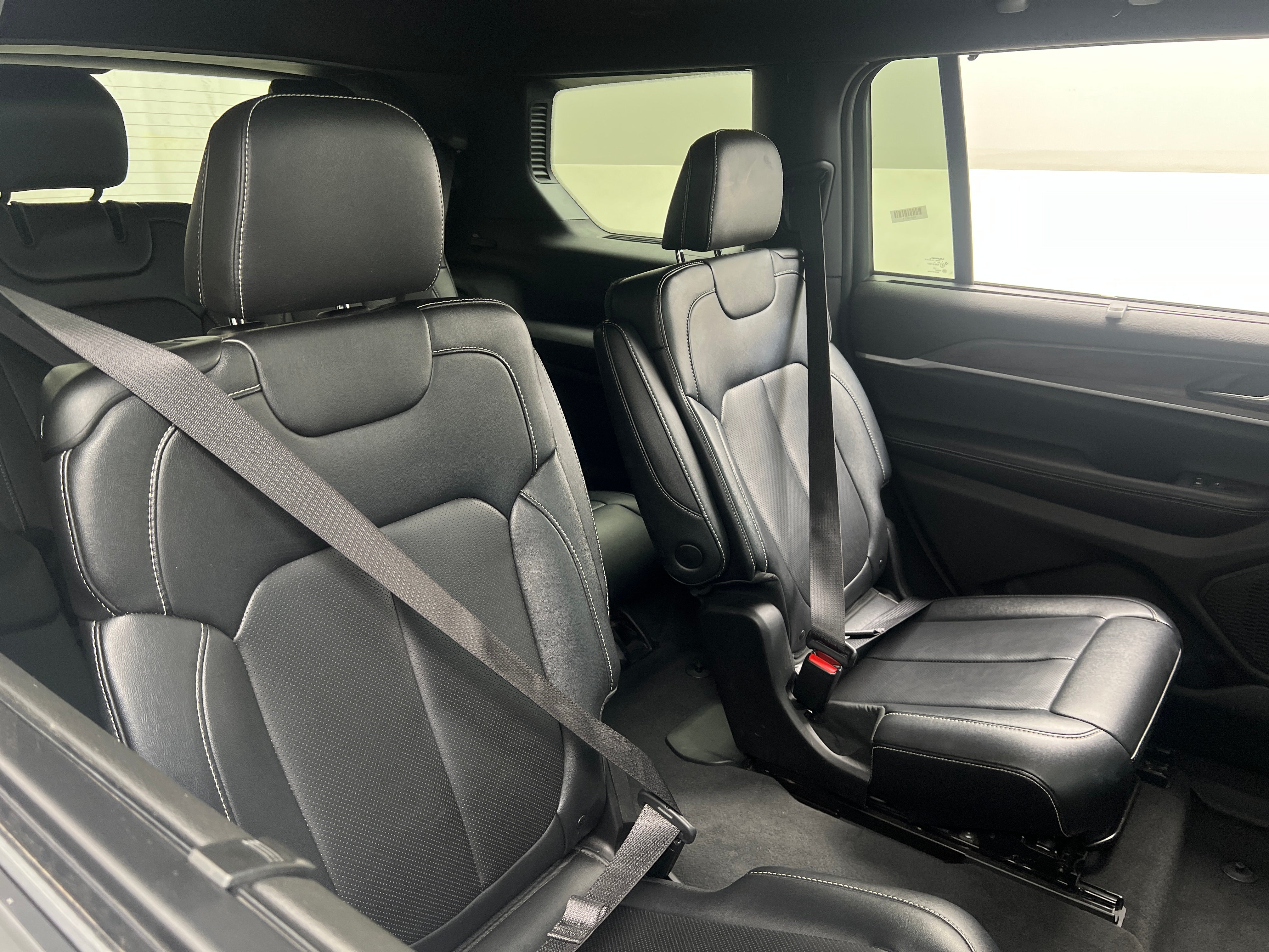 2024 Jeep Grand Cherokee L Limited Edition 6