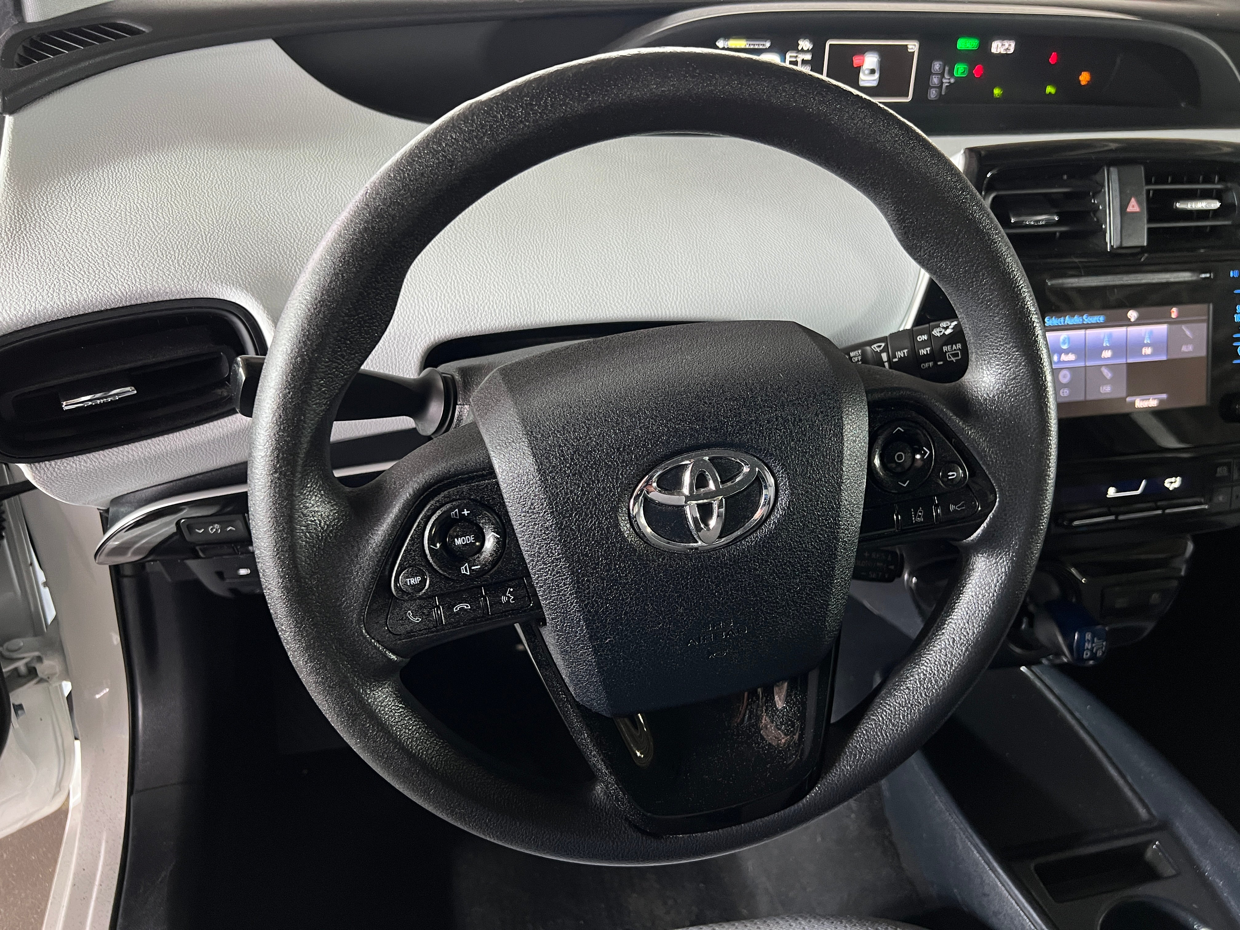 2019 Toyota Prius LE 5