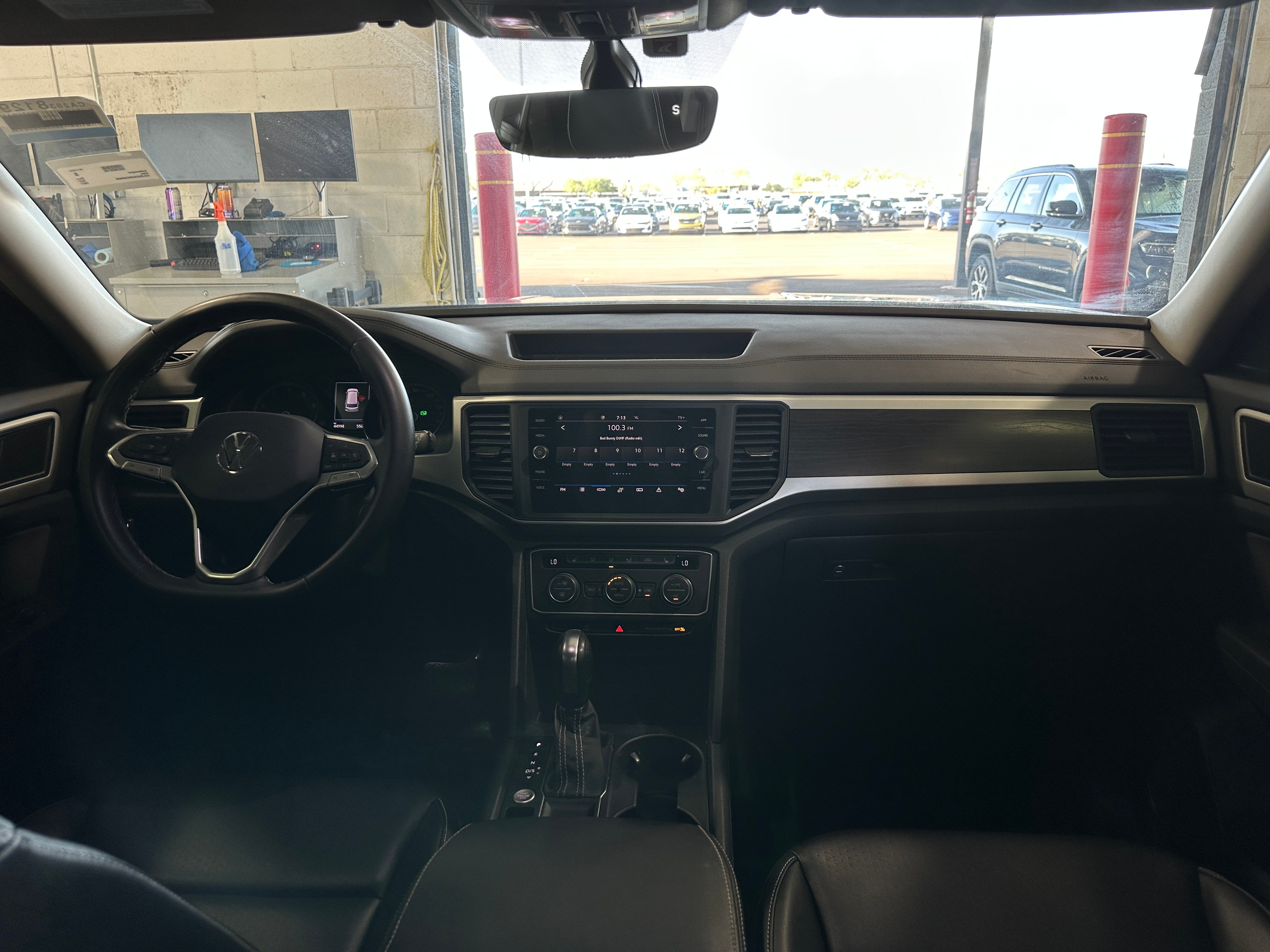 2021 Volkswagen Atlas SE 2