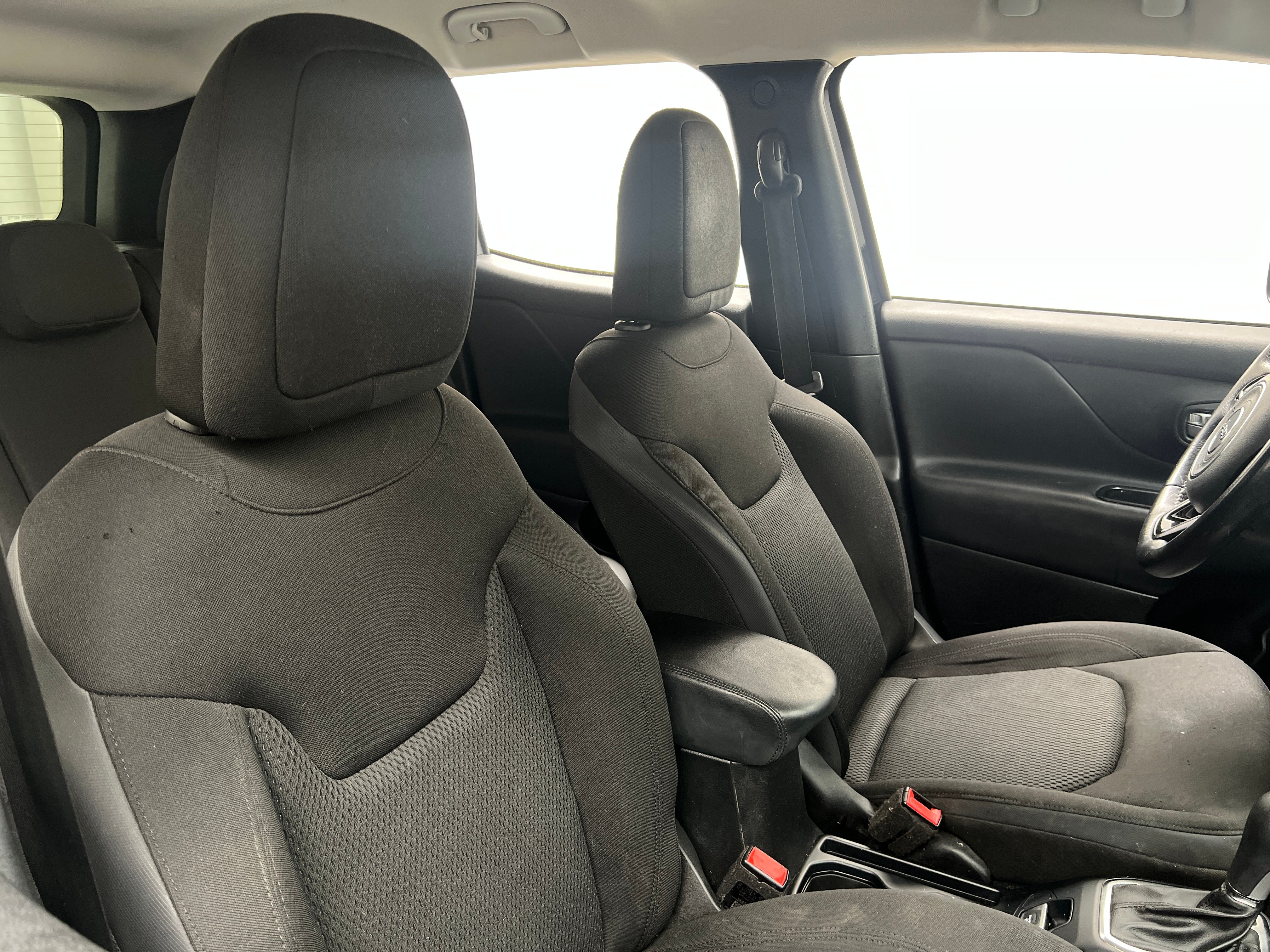 2018 Jeep Renegade Altitude 2