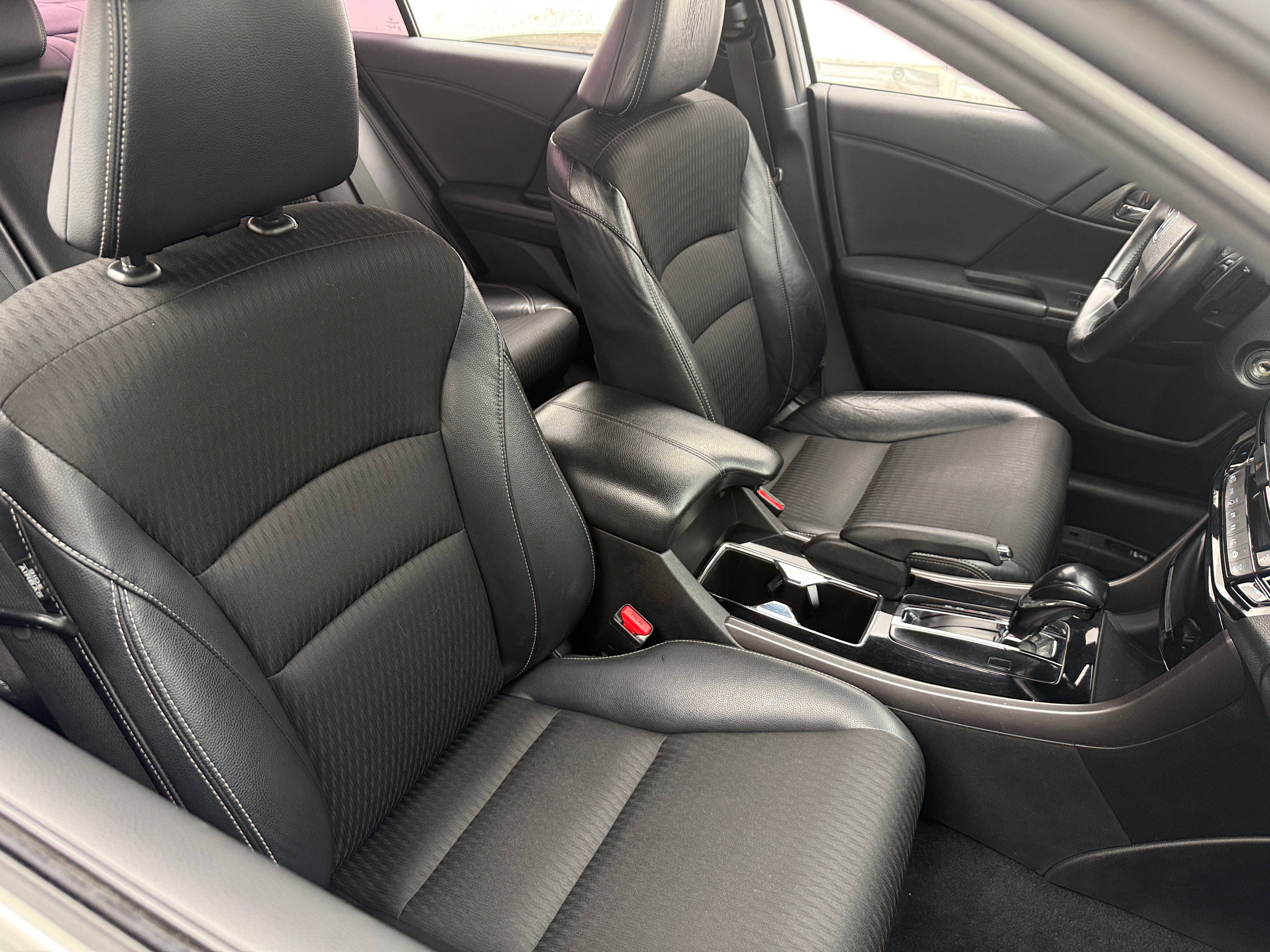 2016 Honda Accord Sport 2