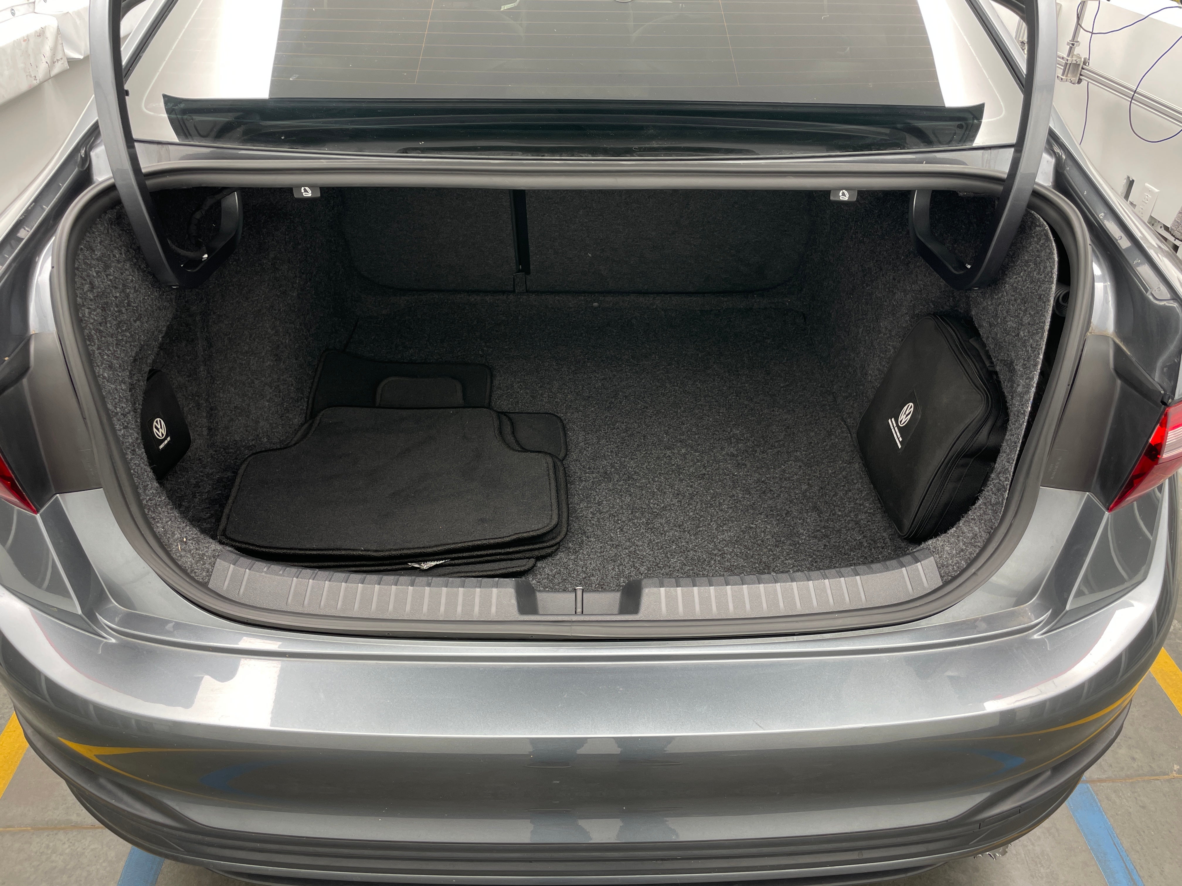 2023 Volkswagen Jetta SE 6