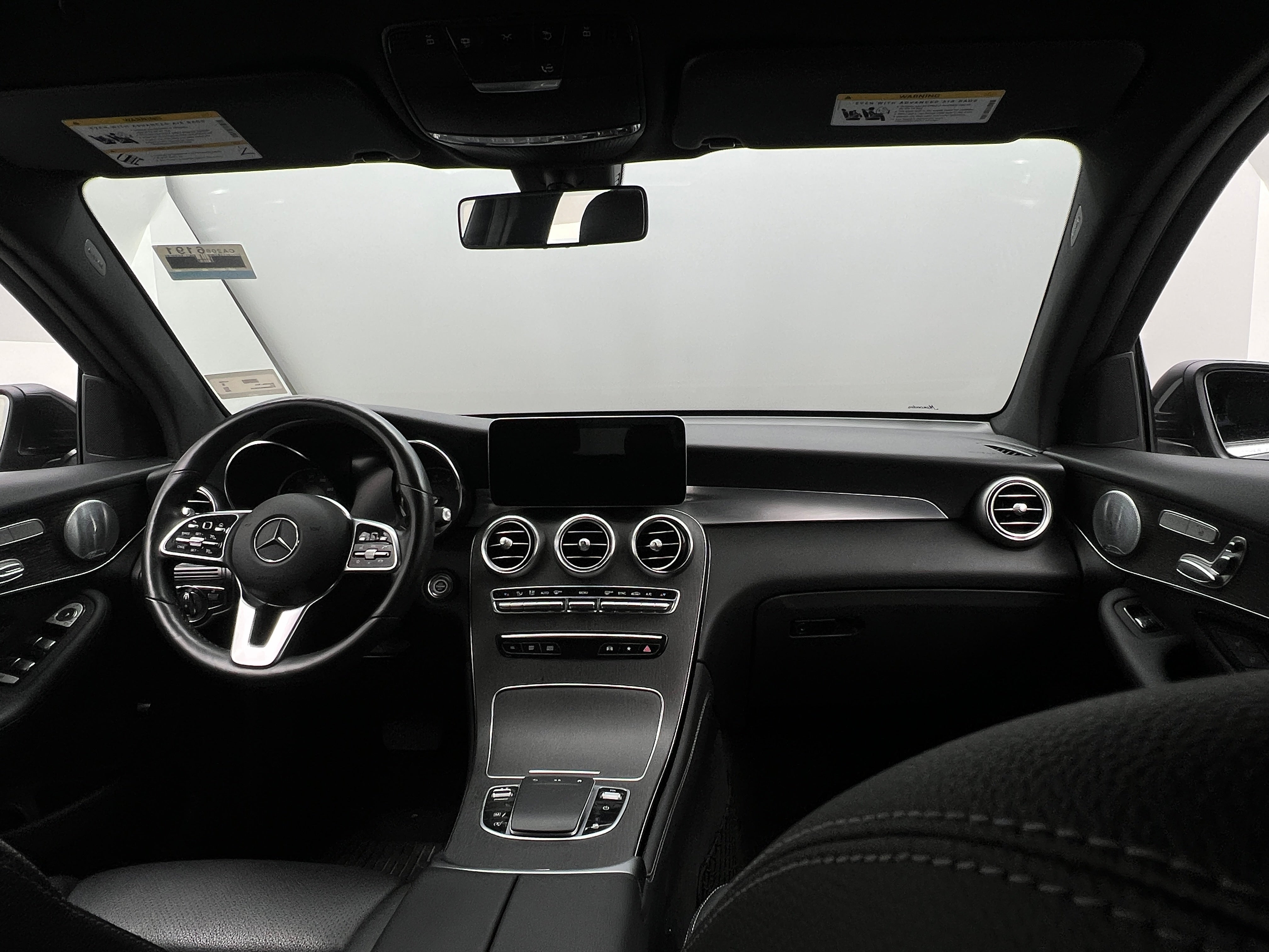 2020 Mercedes-Benz GLC 300 2