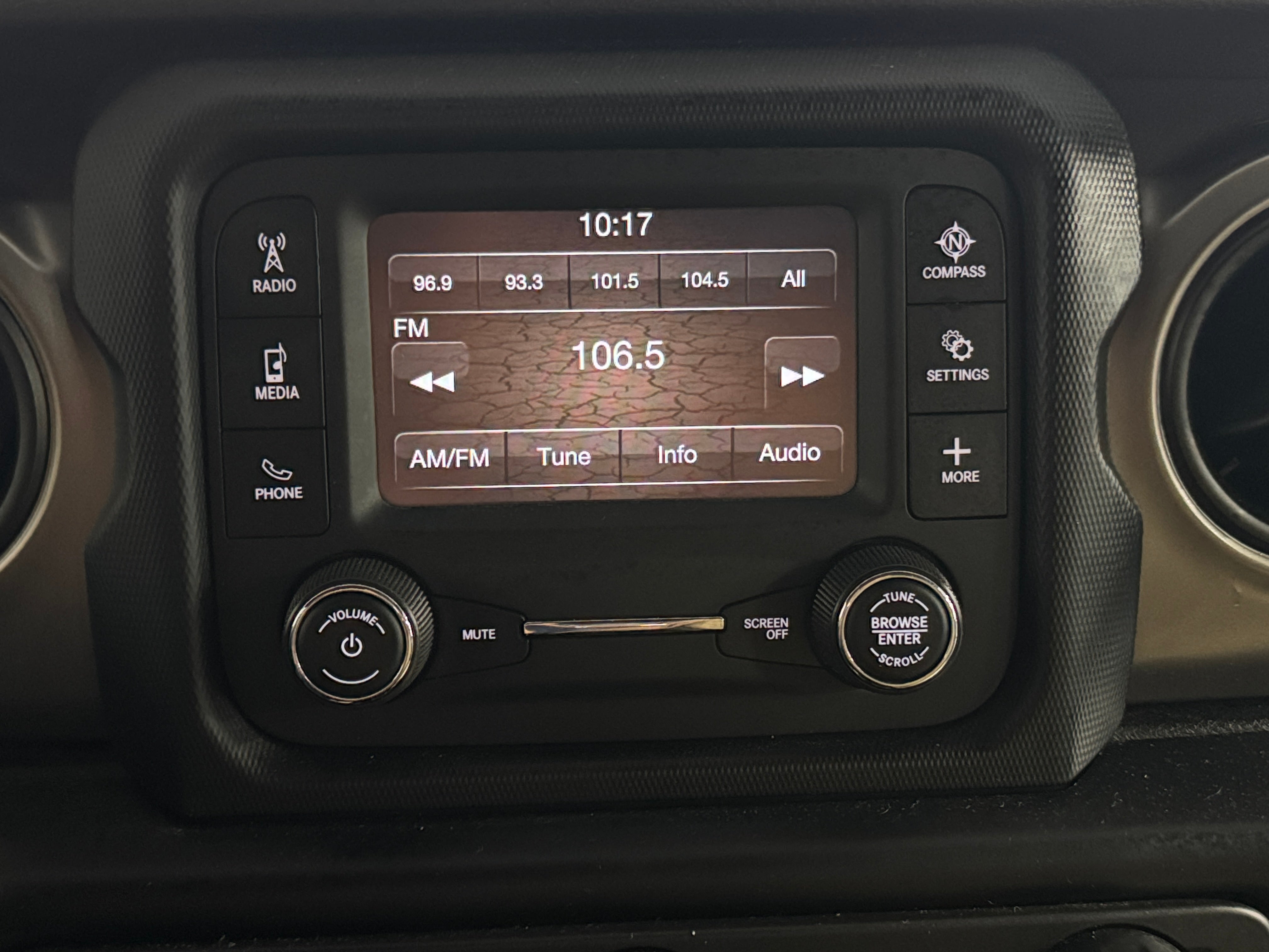 2020 Jeep Wrangler Sport S 4