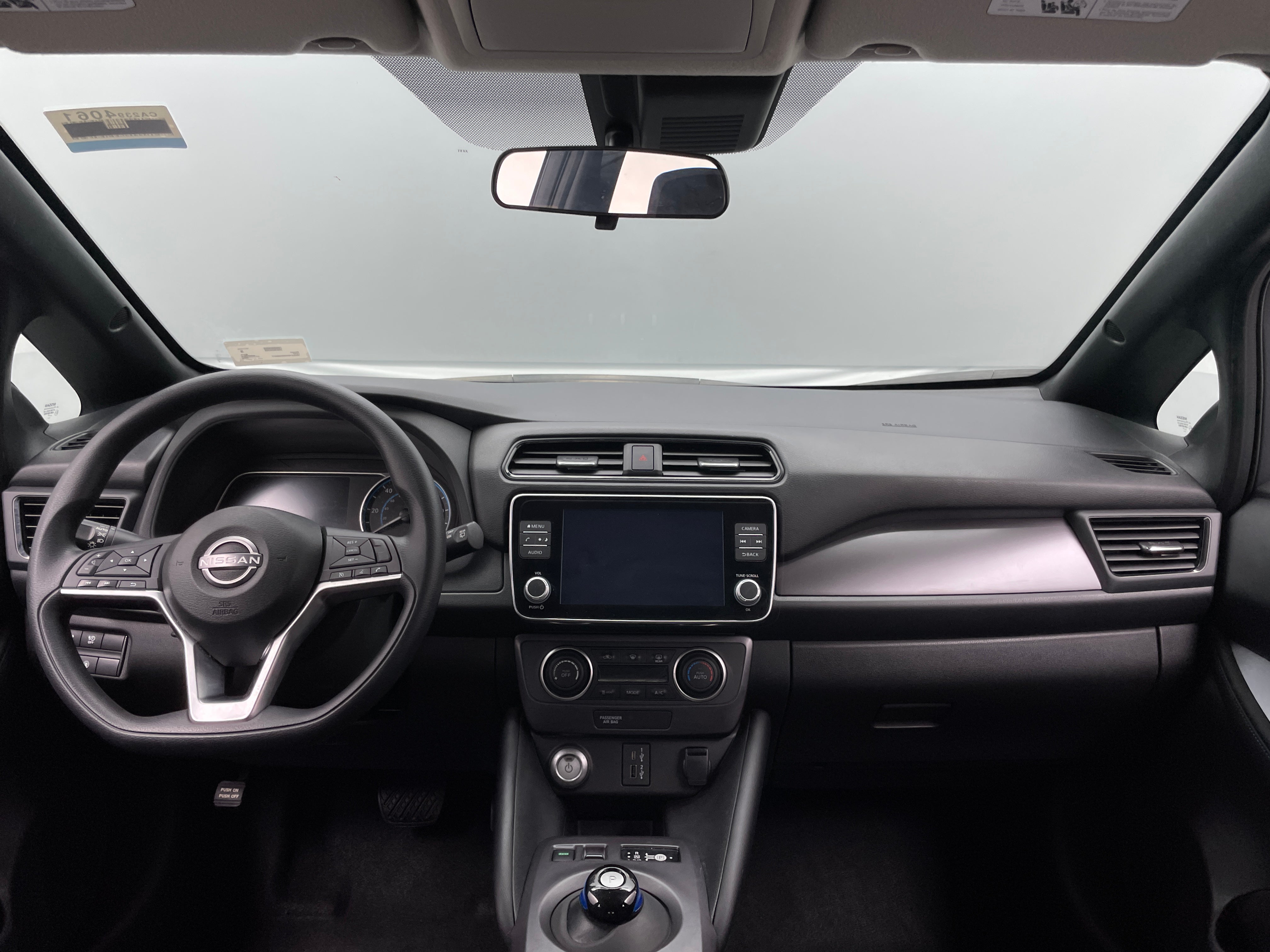 Thumbnail: 2024 Nissan Leaf - 3