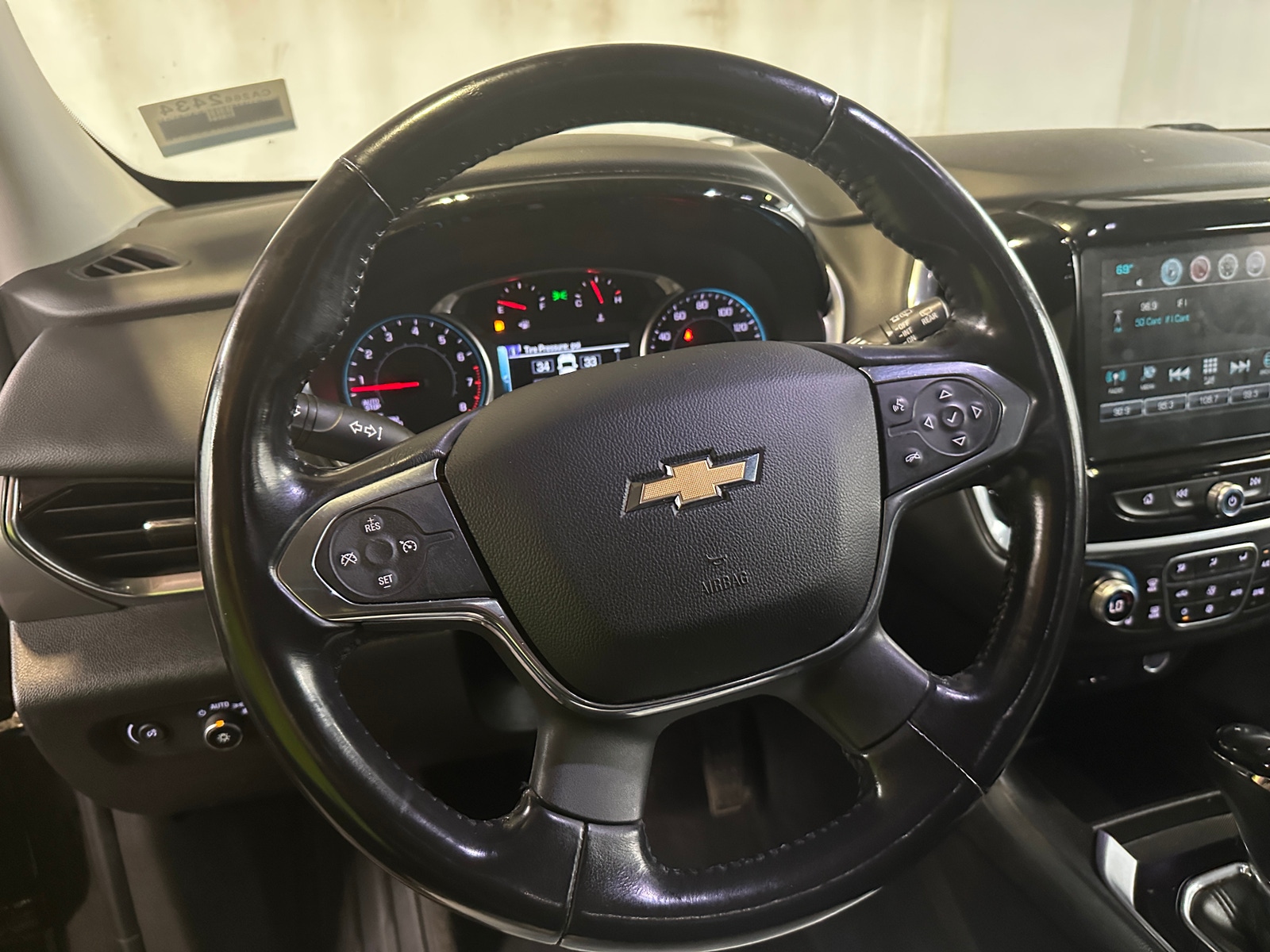 Thumbnail: 2018 Chevrolet Traverse - 4