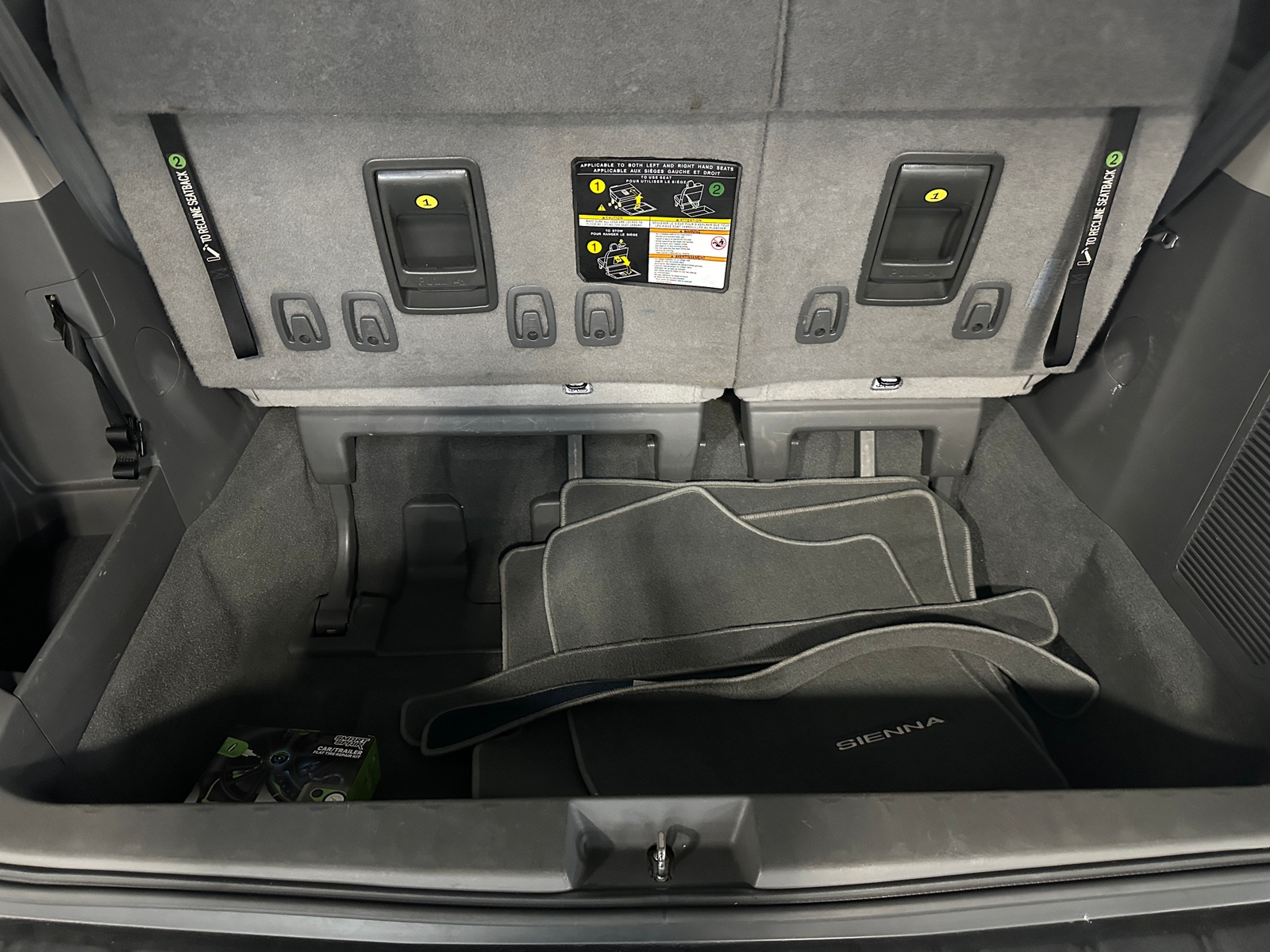 Thumbnail: 2020 Toyota Sienna - 6
