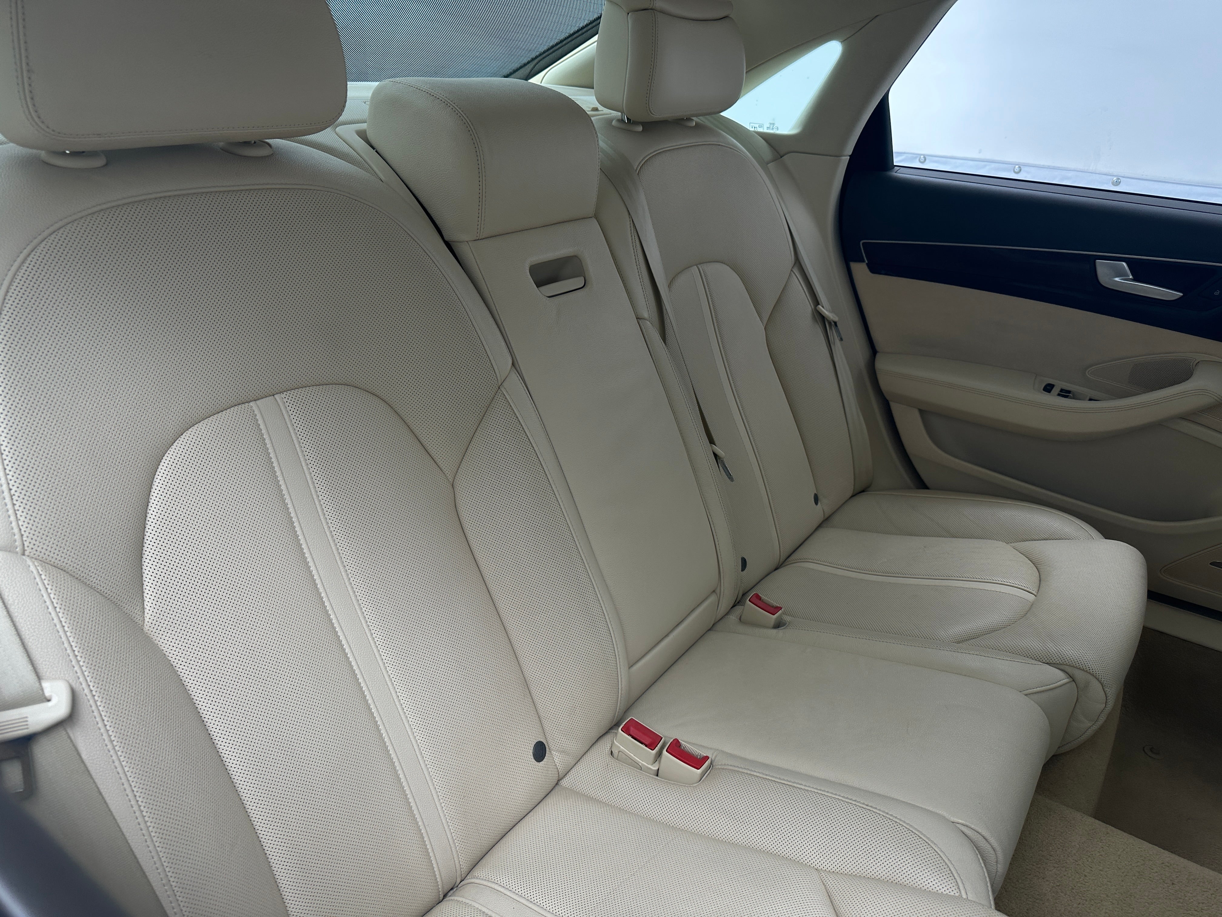 2014 Audi A8 L 5