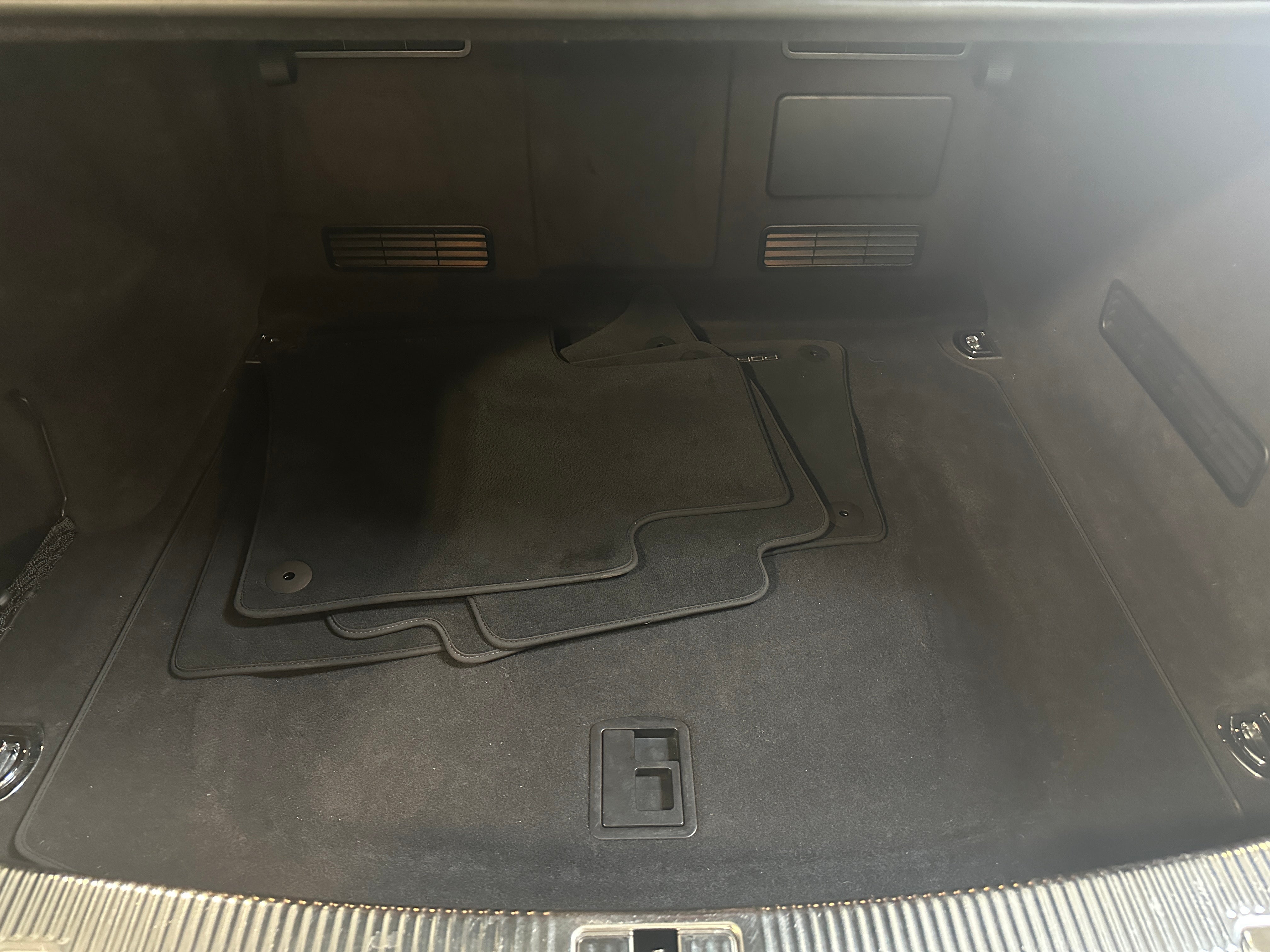 2014 Audi A8 L 6