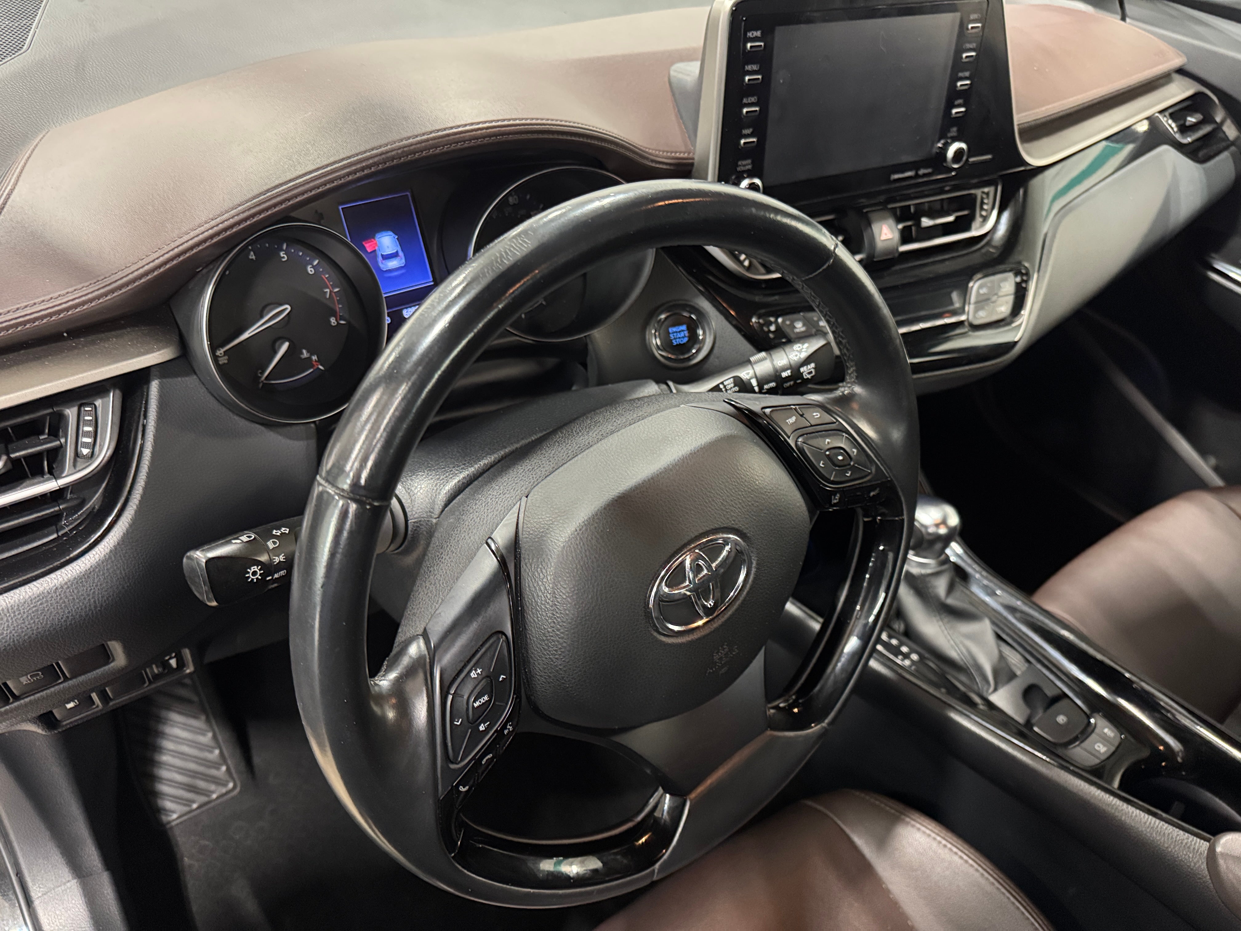 Thumbnail: 2019 Toyota C-HR - 2
