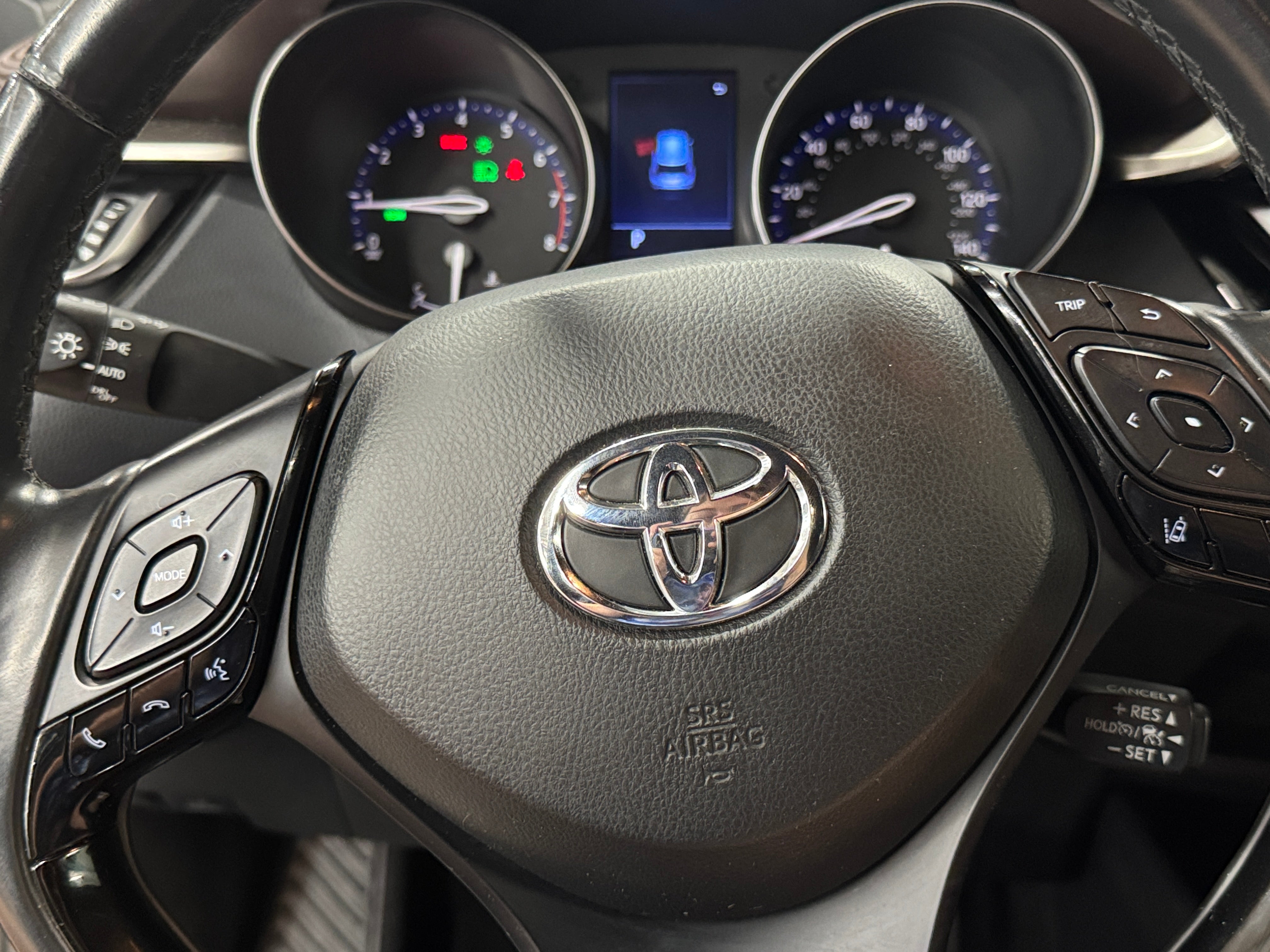 Thumbnail: 2019 Toyota C-HR - 4