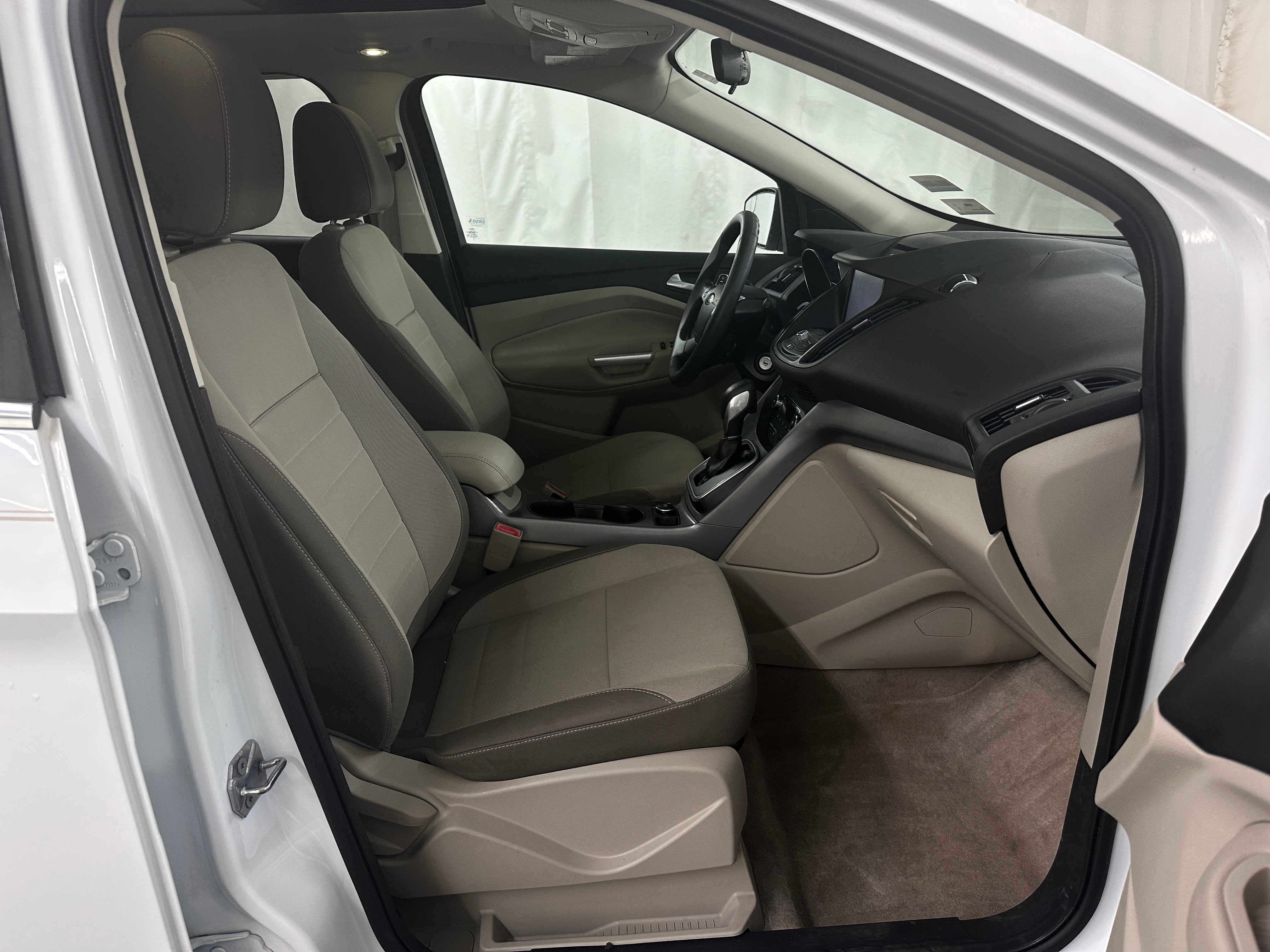 2013 Ford Escape SE 2