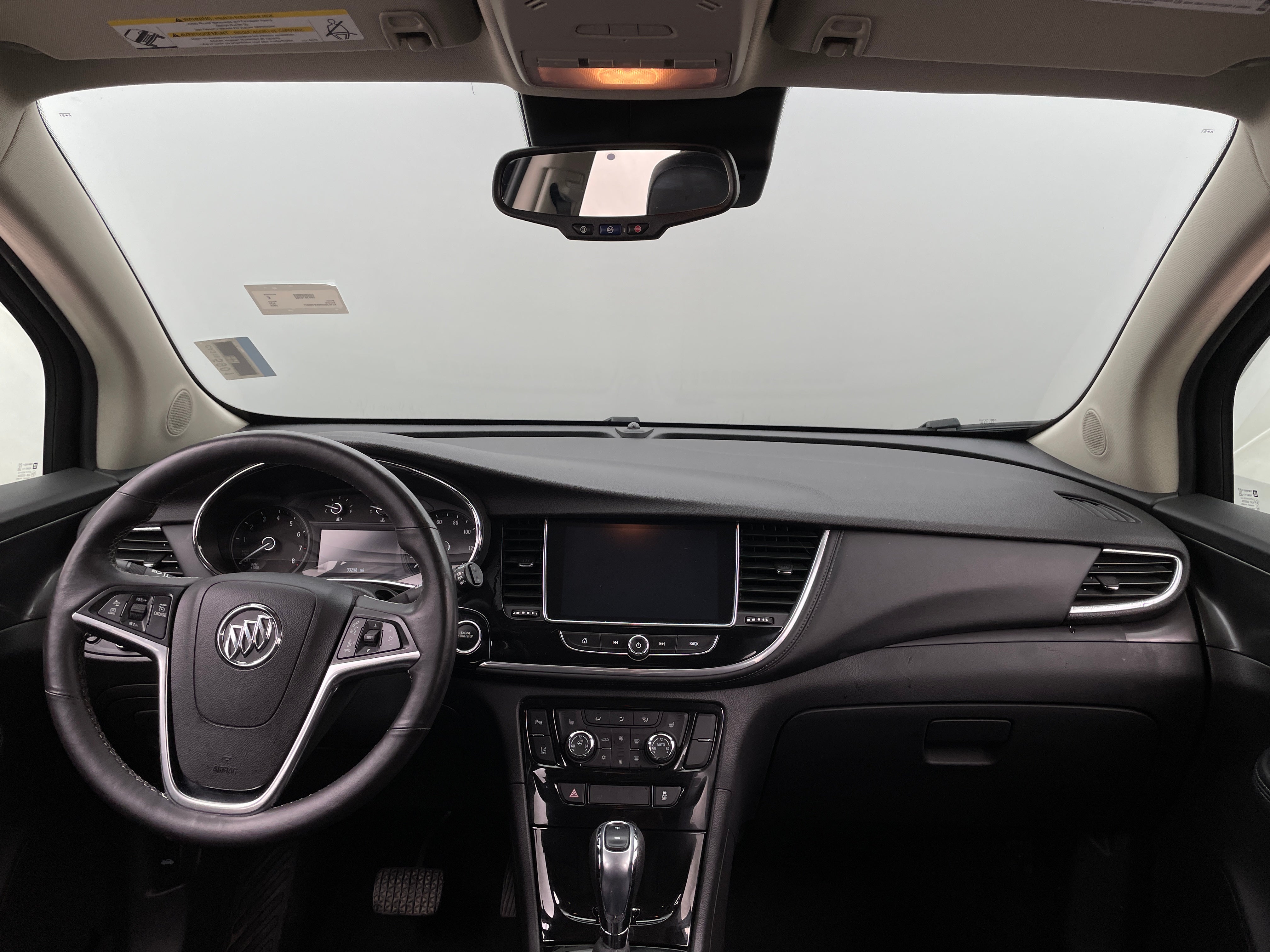 2019 Buick Encore Essence 2