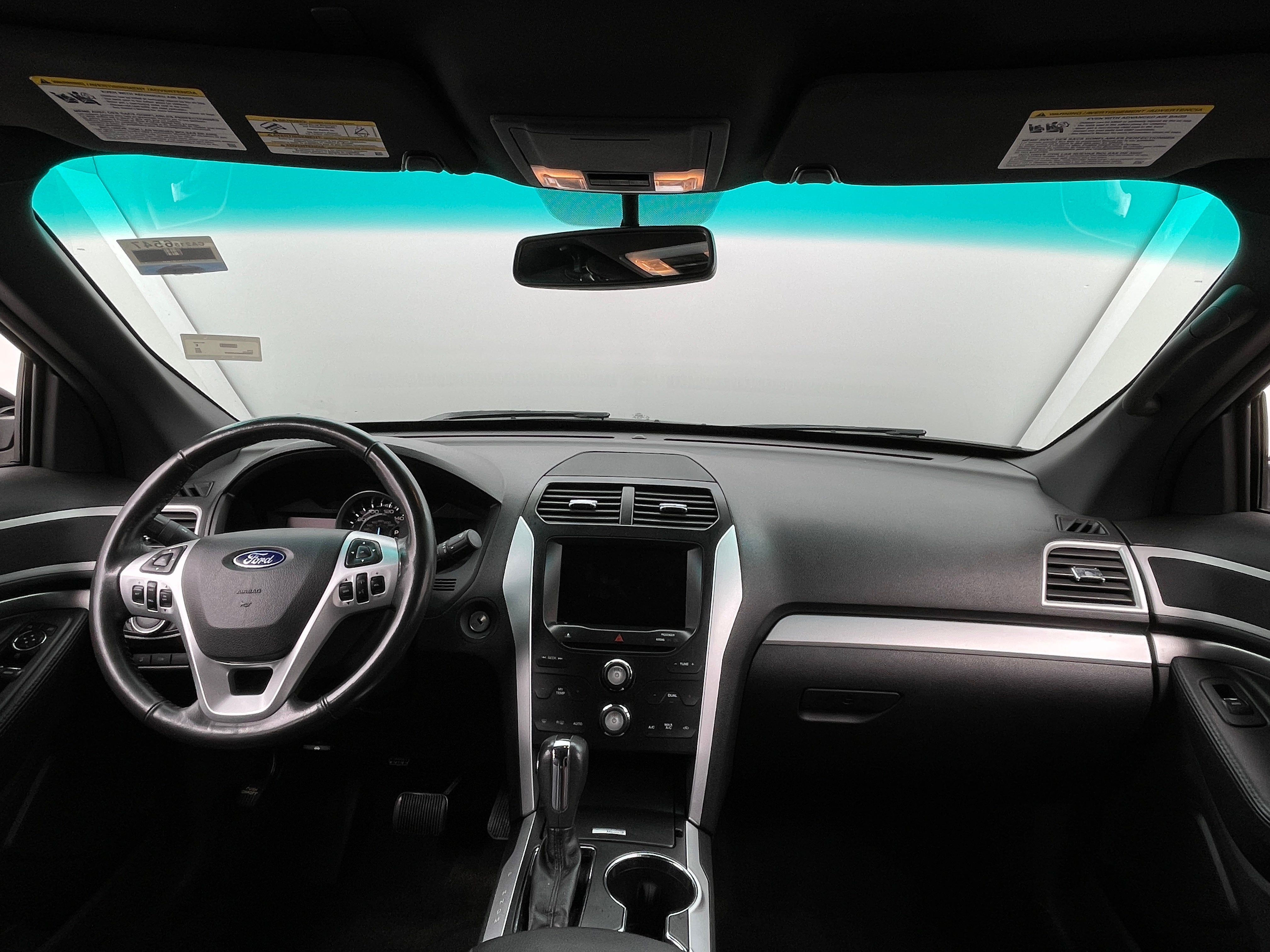 2015 Ford Explorer XLT 3