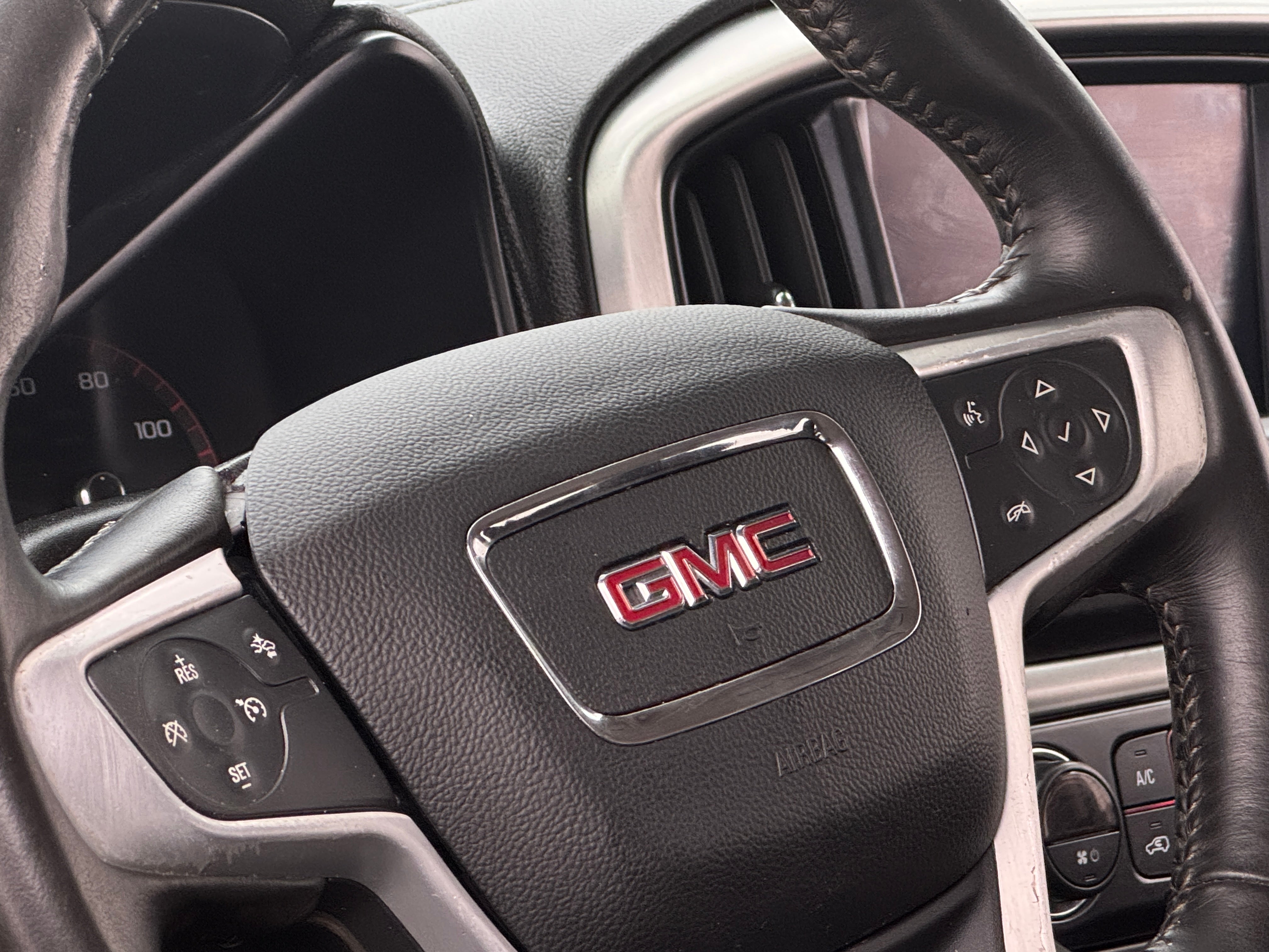 2015 GMC Canyon SLE 5