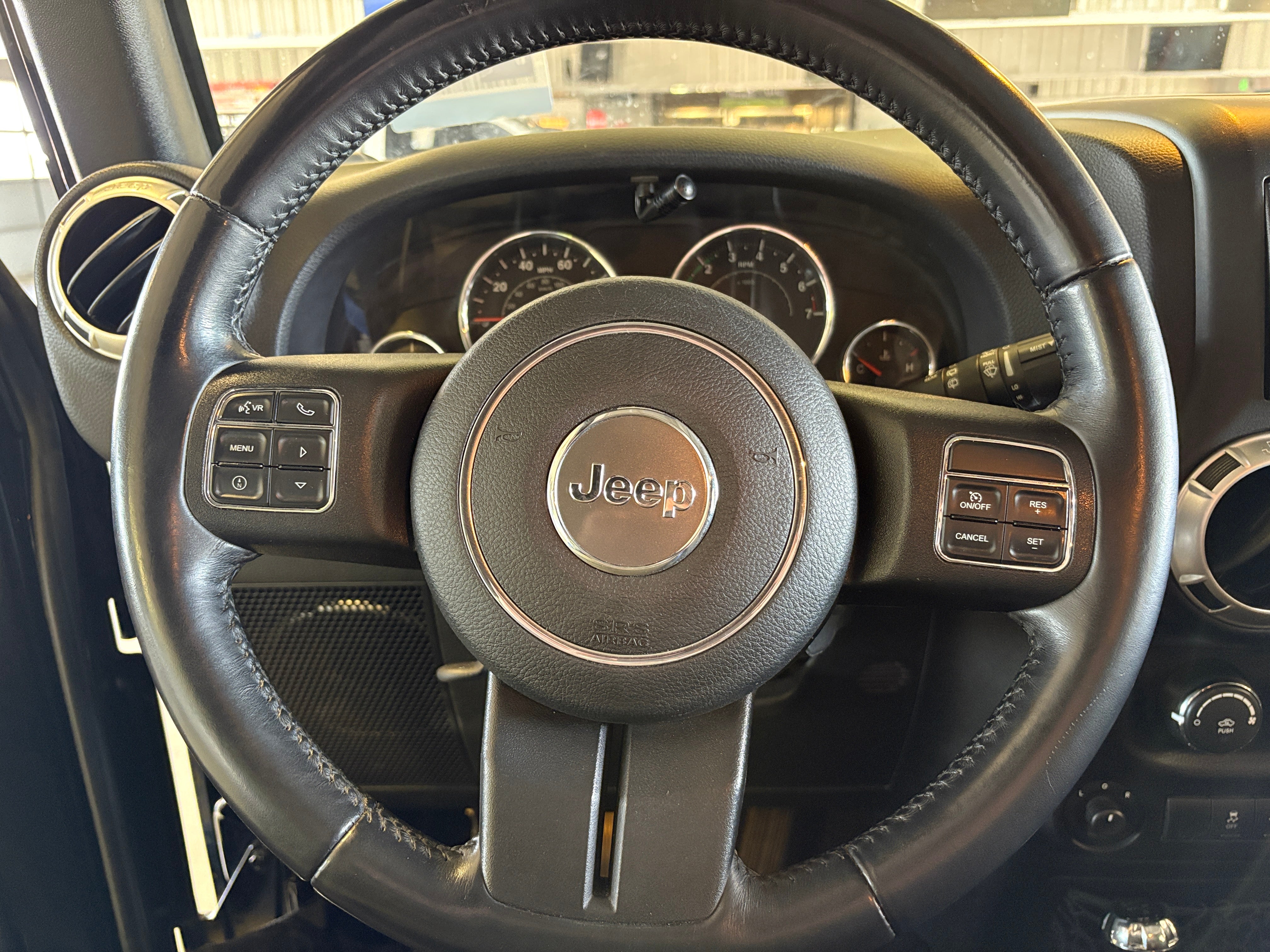 Thumbnail: 2016 Jeep Wrangler - 5