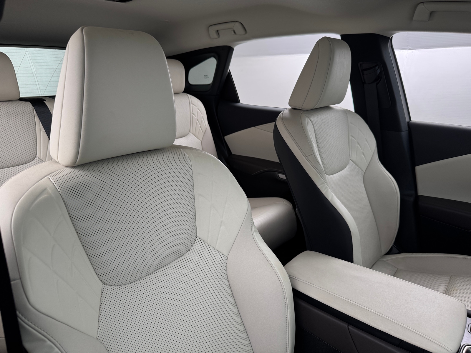 Thumbnail: 2024 Lexus RX - 2