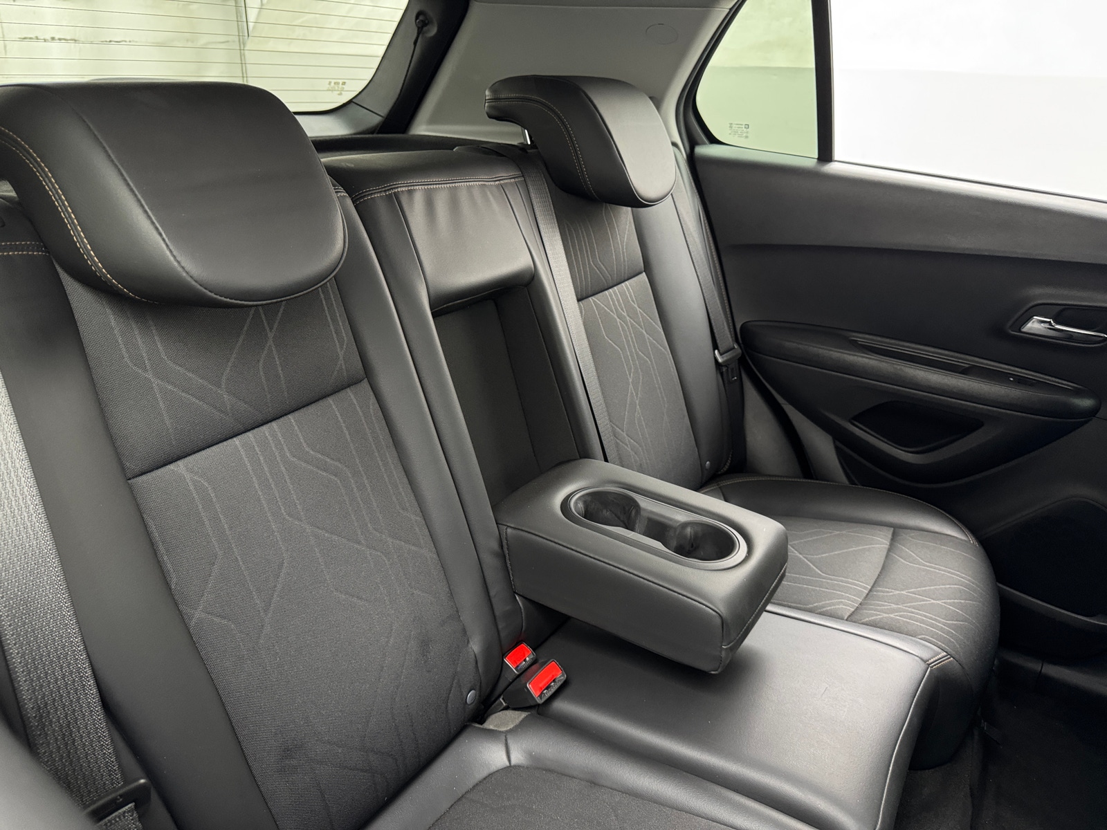 Thumbnail: 2022 Chevrolet Trax - 5