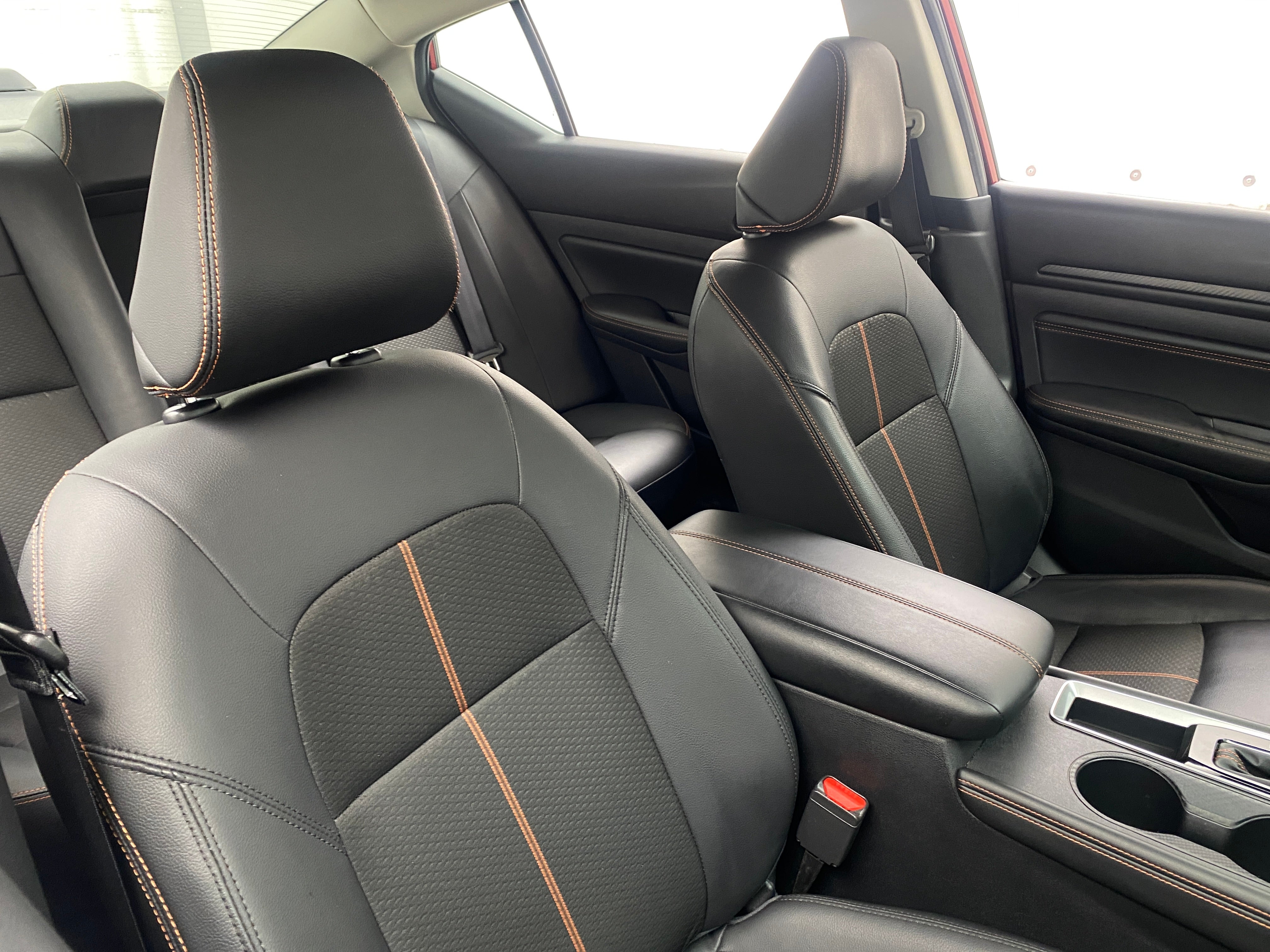 2020 Nissan Altima SR 2
