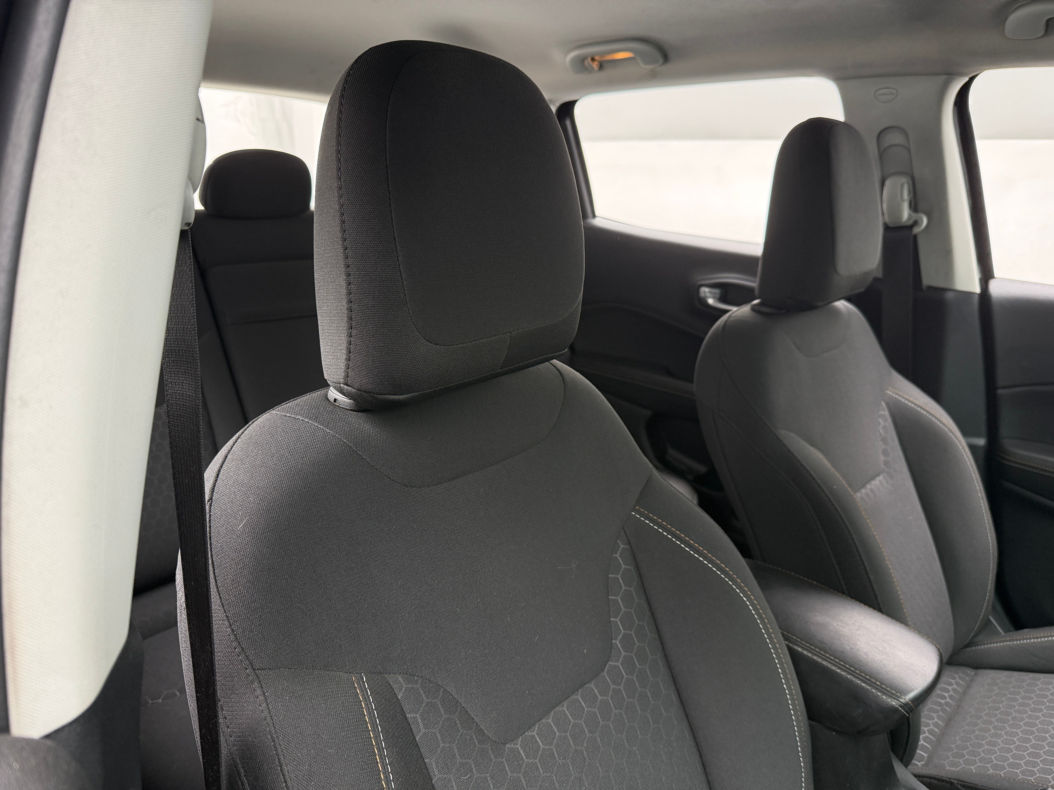 2018 Jeep Compass Sport 2