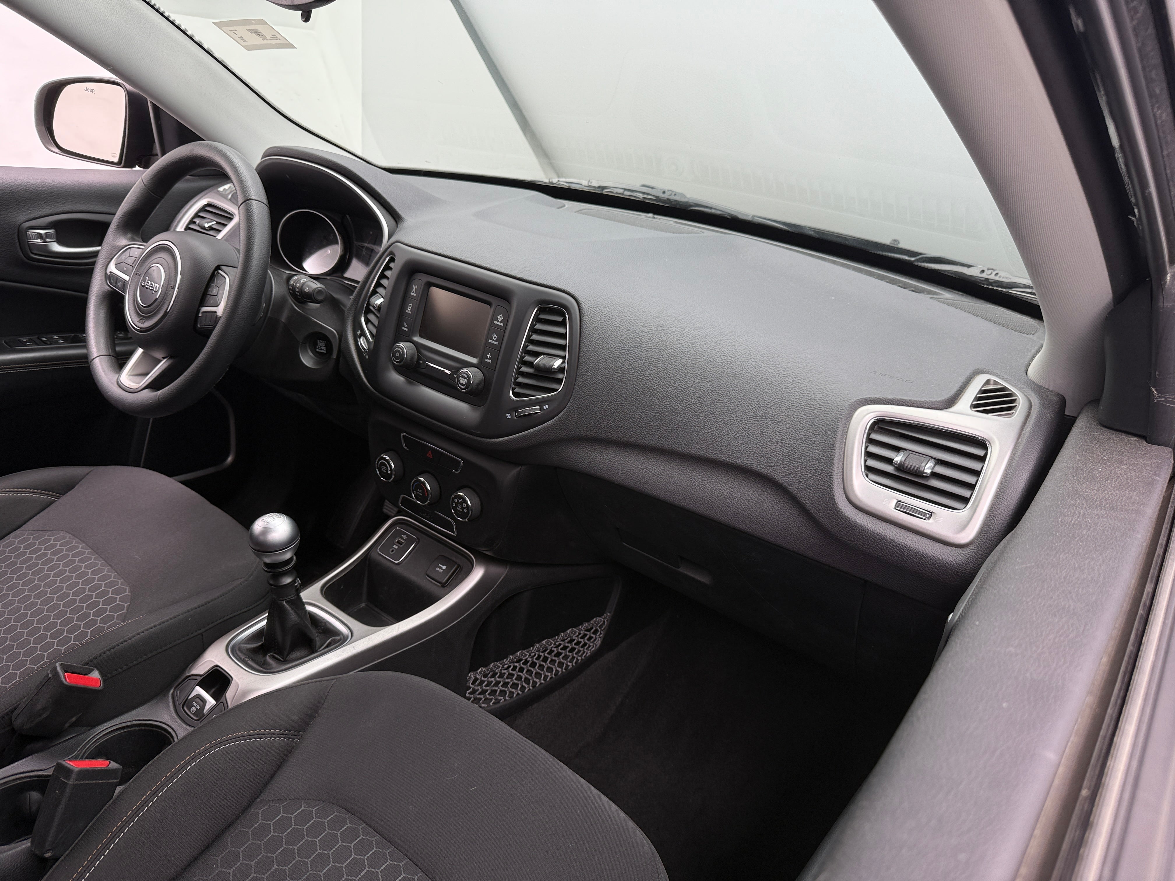 2018 Jeep Compass Sport 3