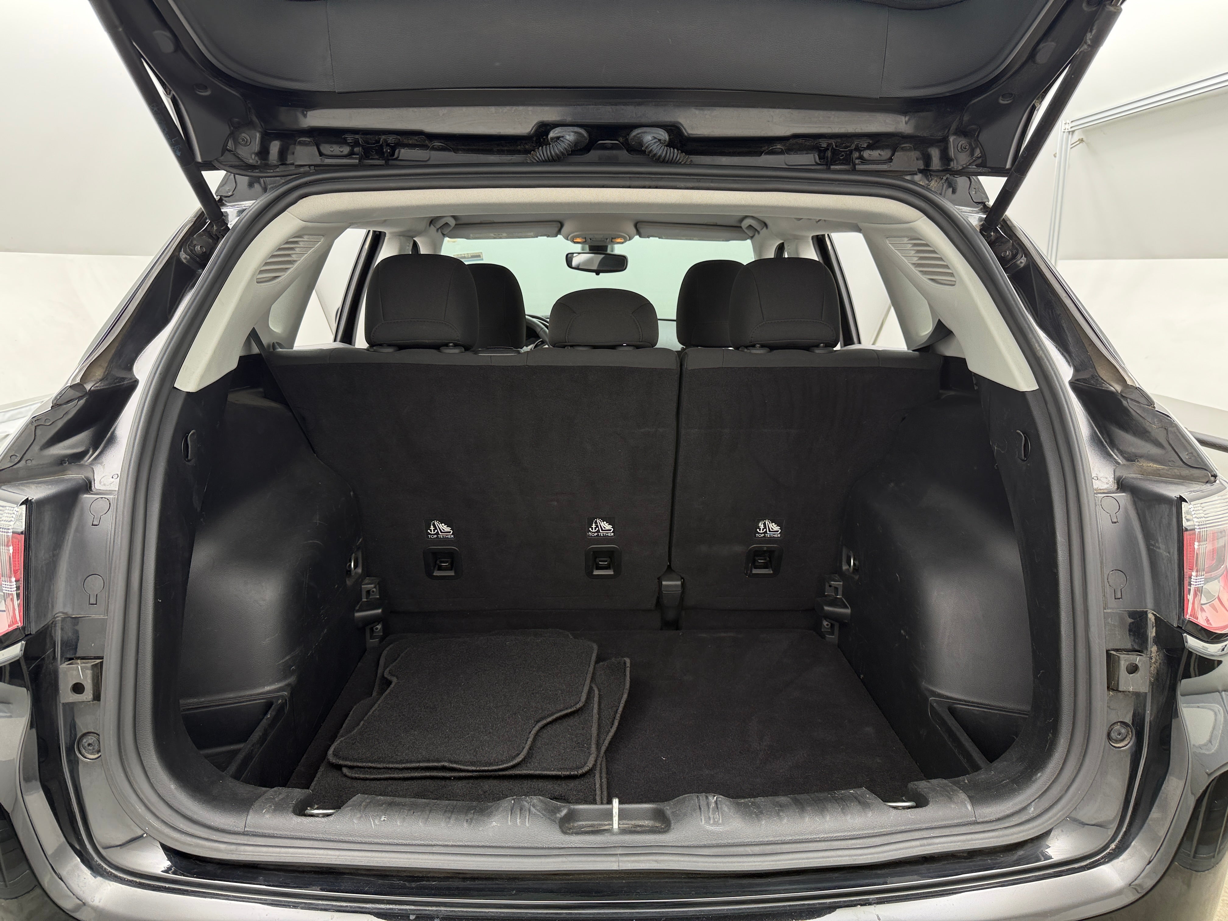 2018 Jeep Compass Sport 7