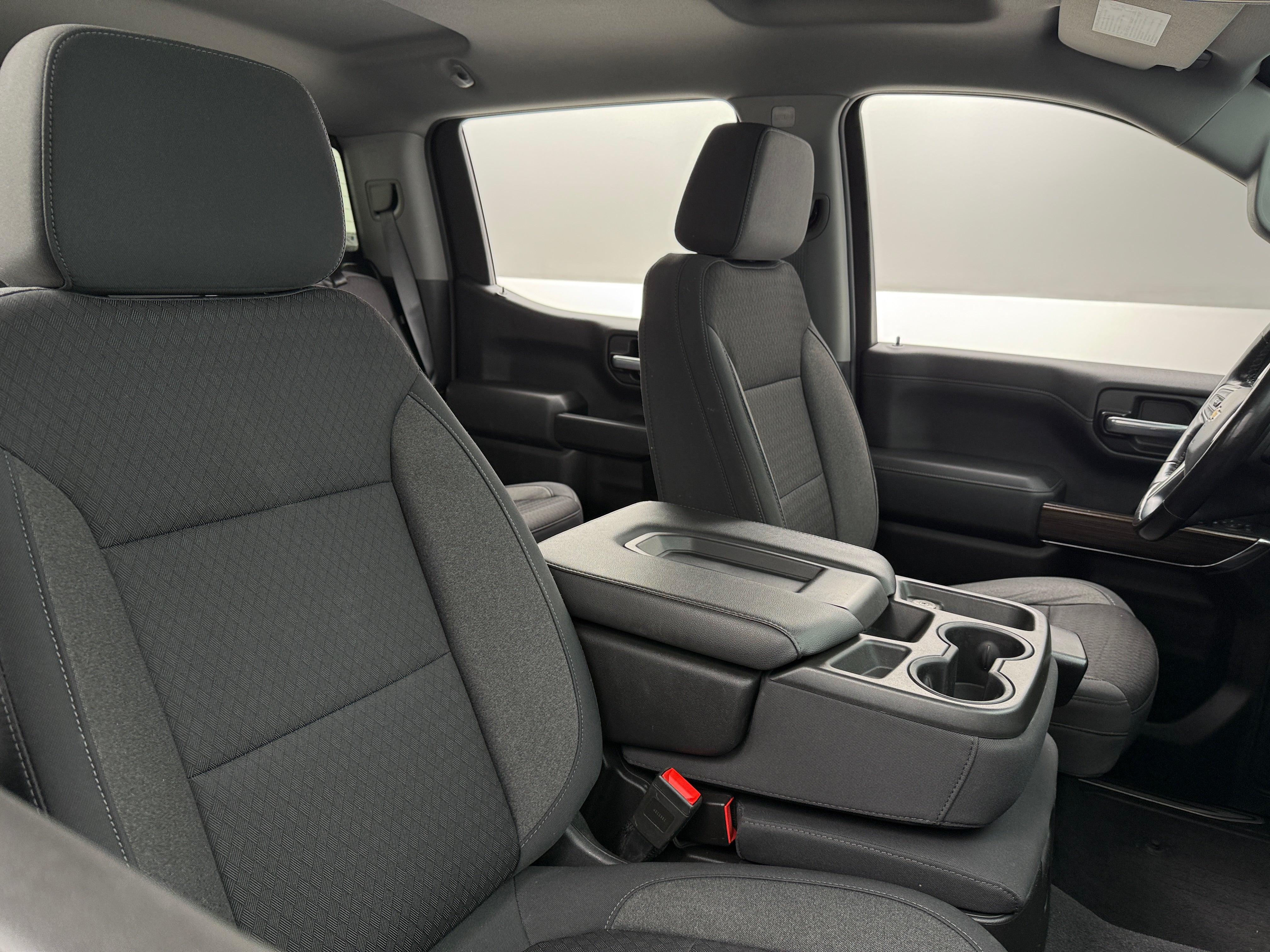 2020 Chevrolet Silverado 1500 LT 2