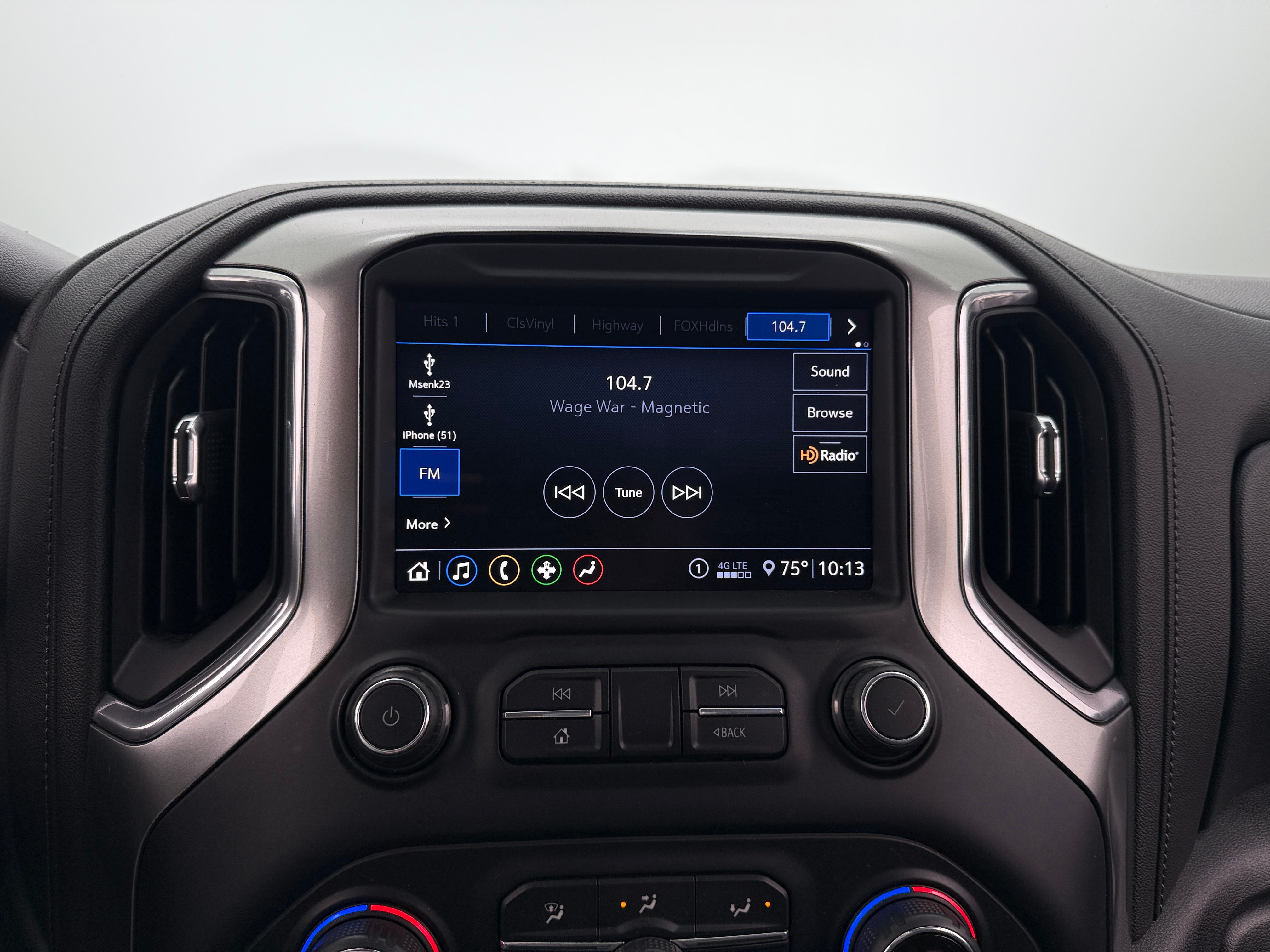 2020 Chevrolet Silverado 1500 LT 4