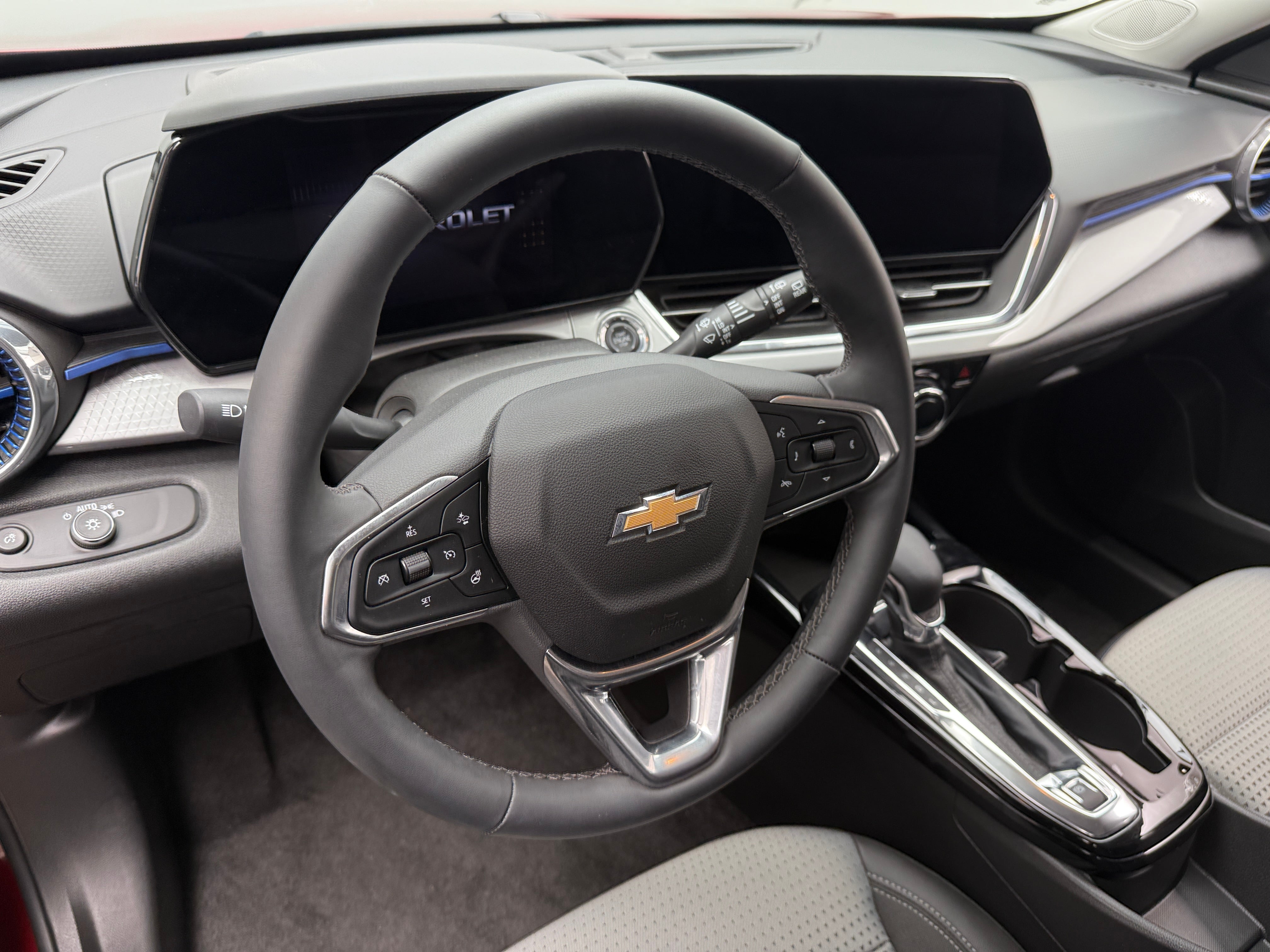 Thumbnail: 2025 Chevrolet Trax - 5