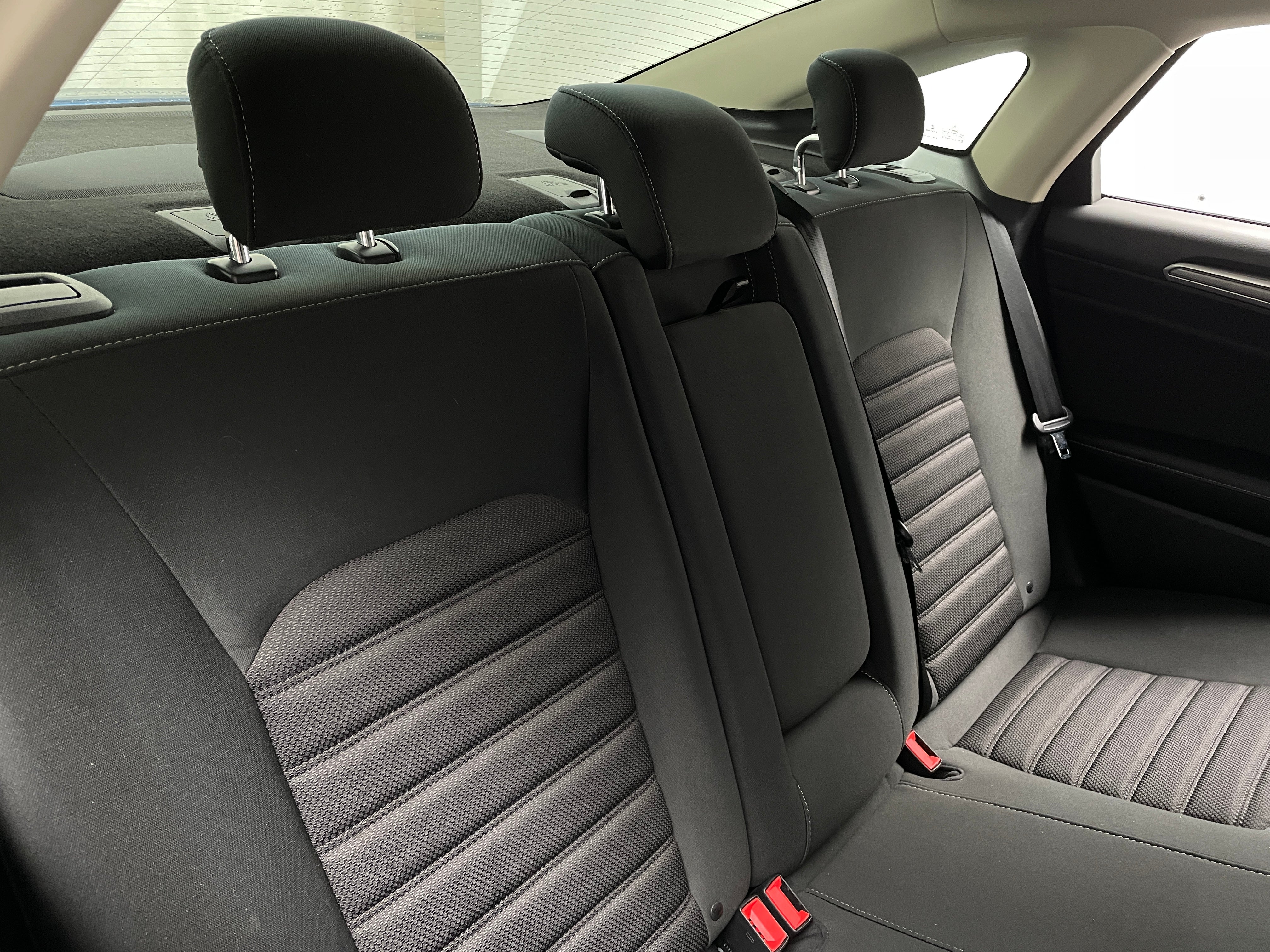 2017 Ford Fusion SE 6