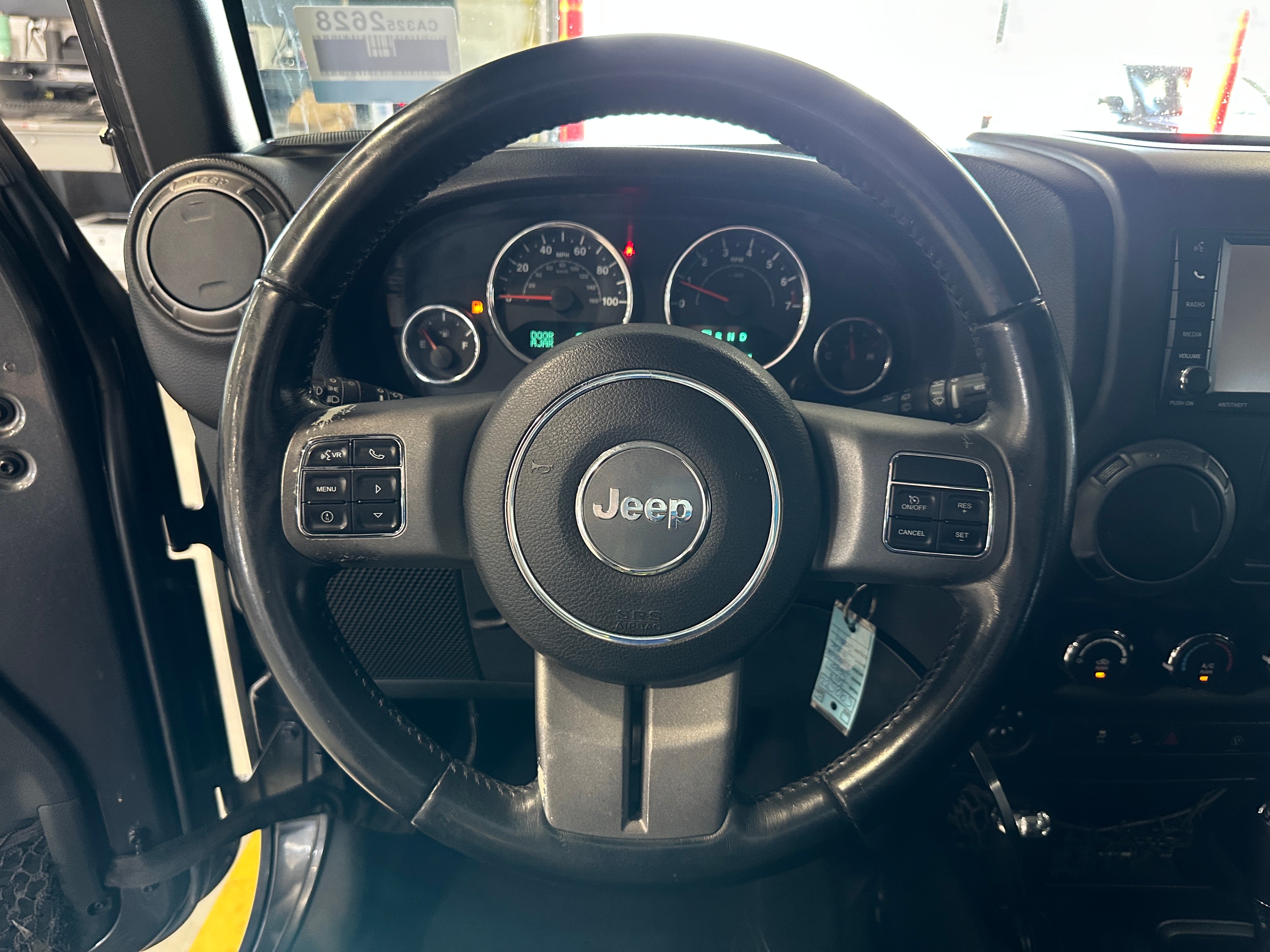 Thumbnail: 2017 Jeep Wrangler - 5