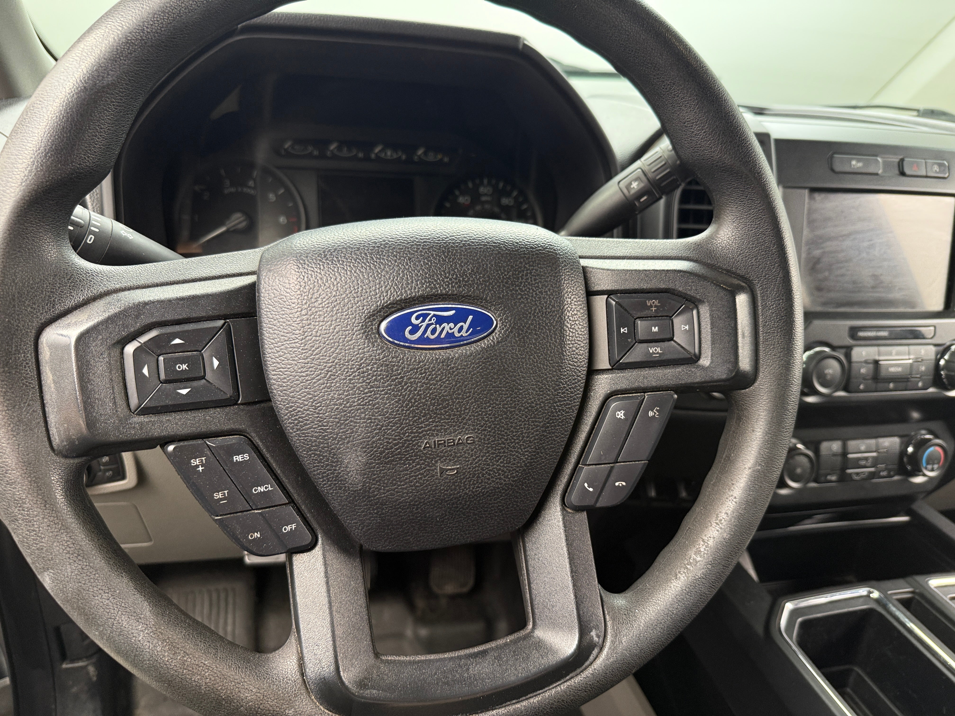 2020 Ford Econoline E-150 5