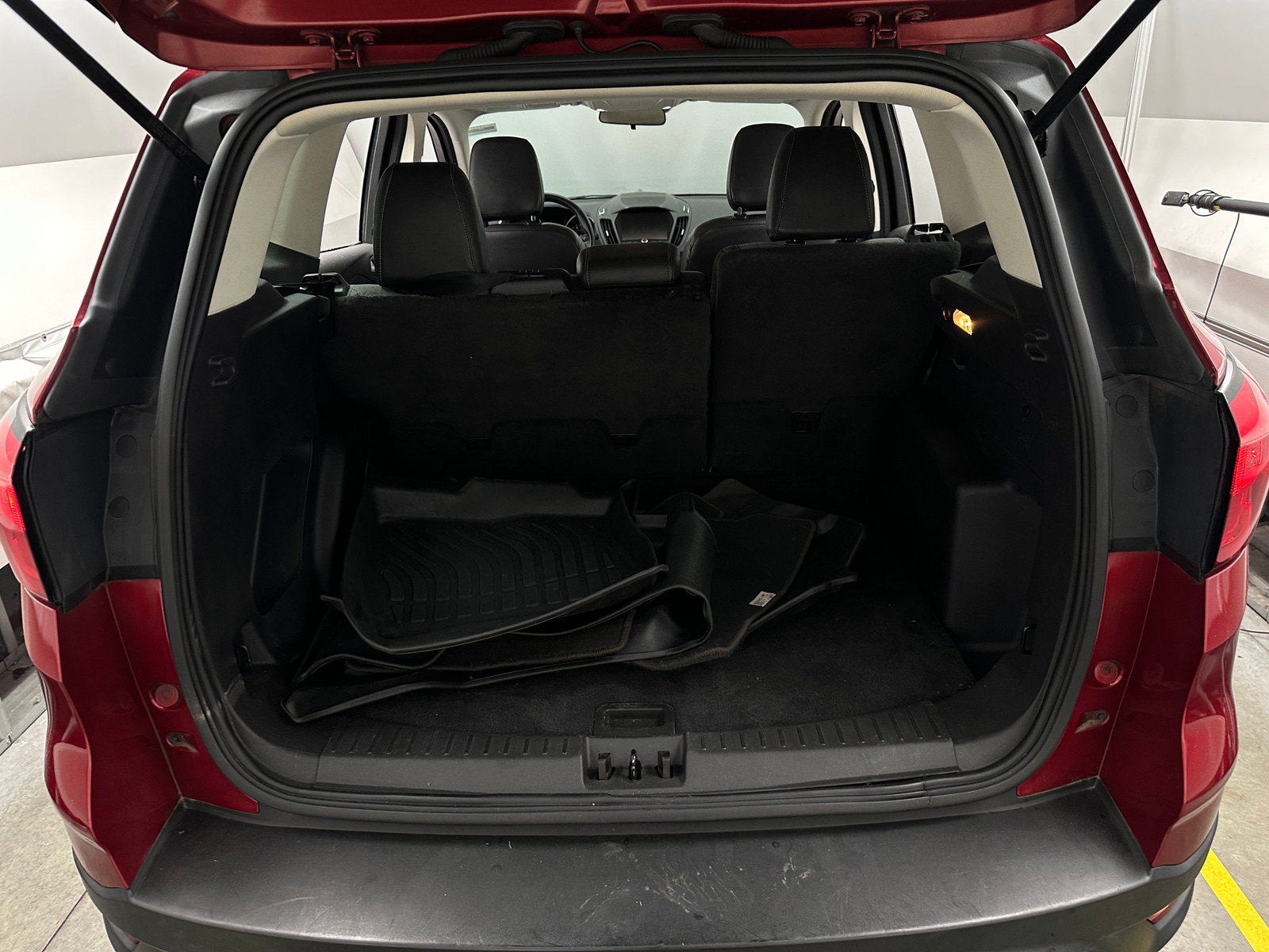 Thumbnail: 2019 Ford Escape - 7