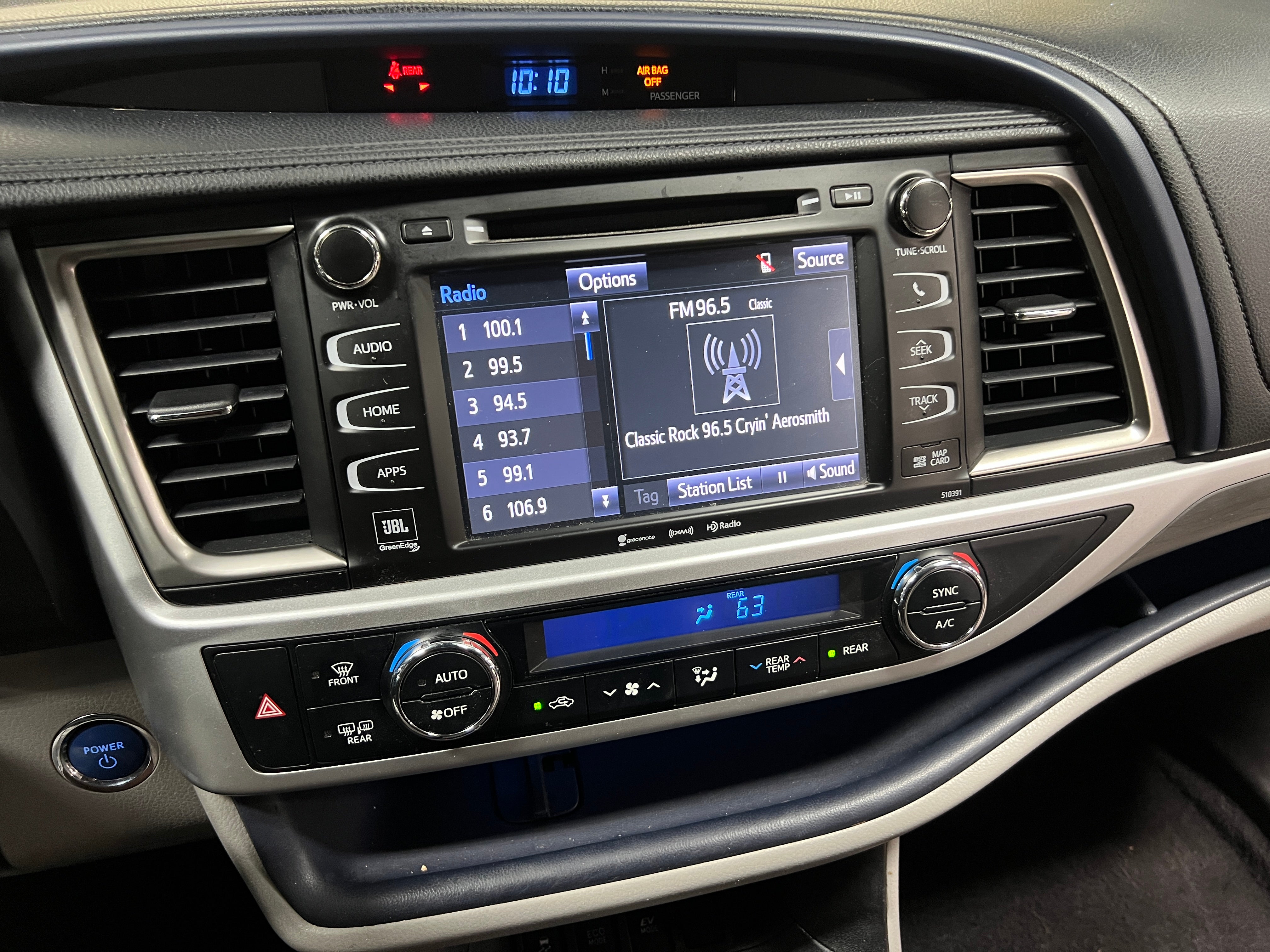 2019 Toyota Highlander Limited Platinum 3