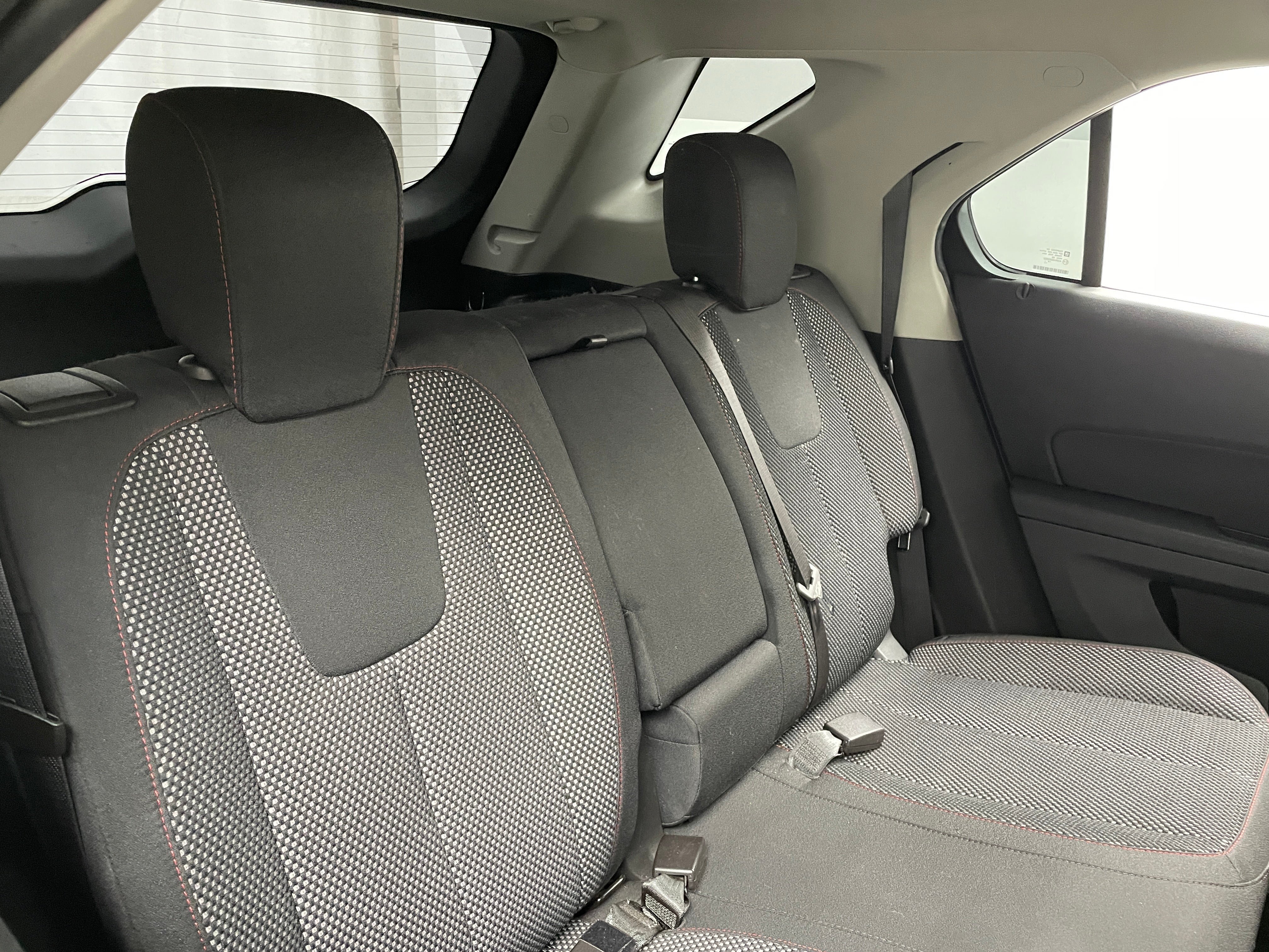 2017 Chevrolet Equinox LS 6