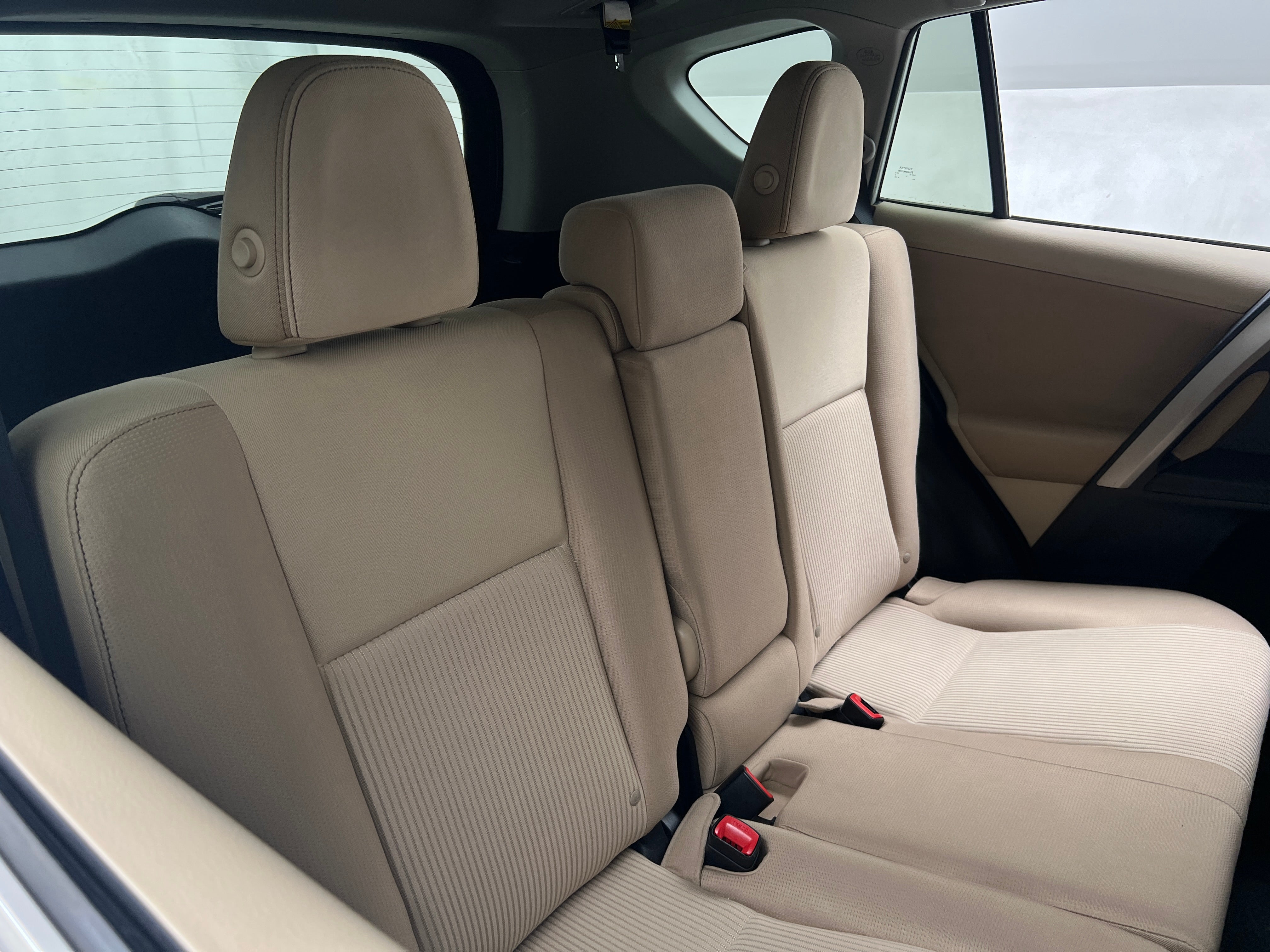 2013 Toyota RAV4 XLE 6