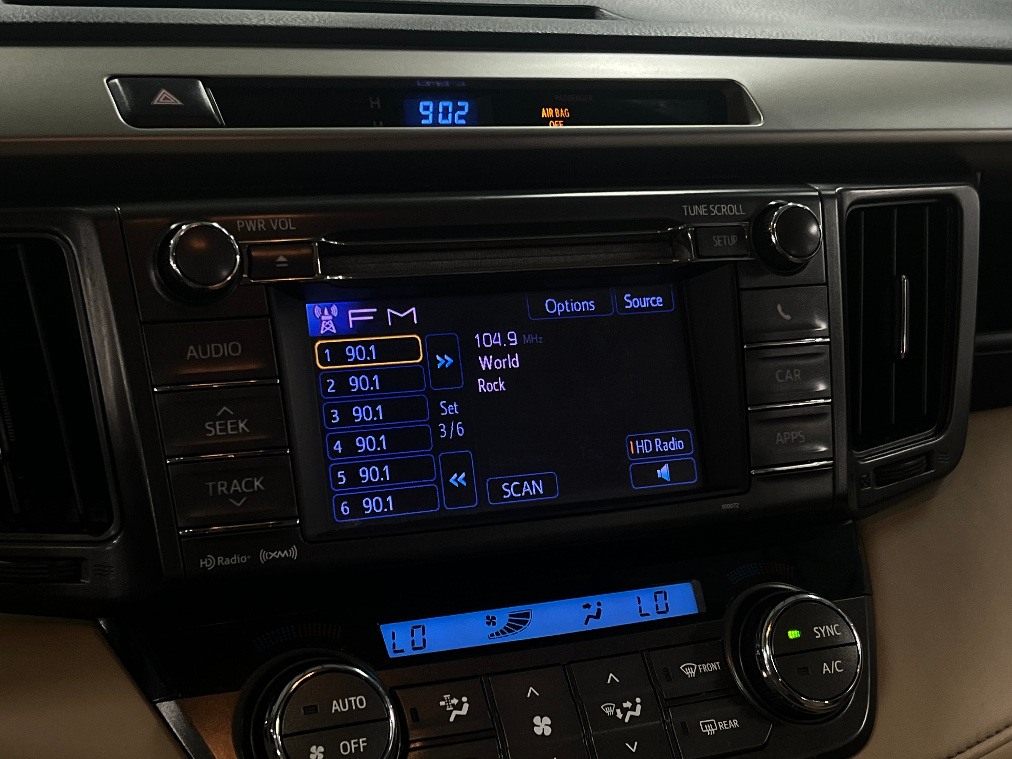 2013 Toyota RAV4 XLE 4