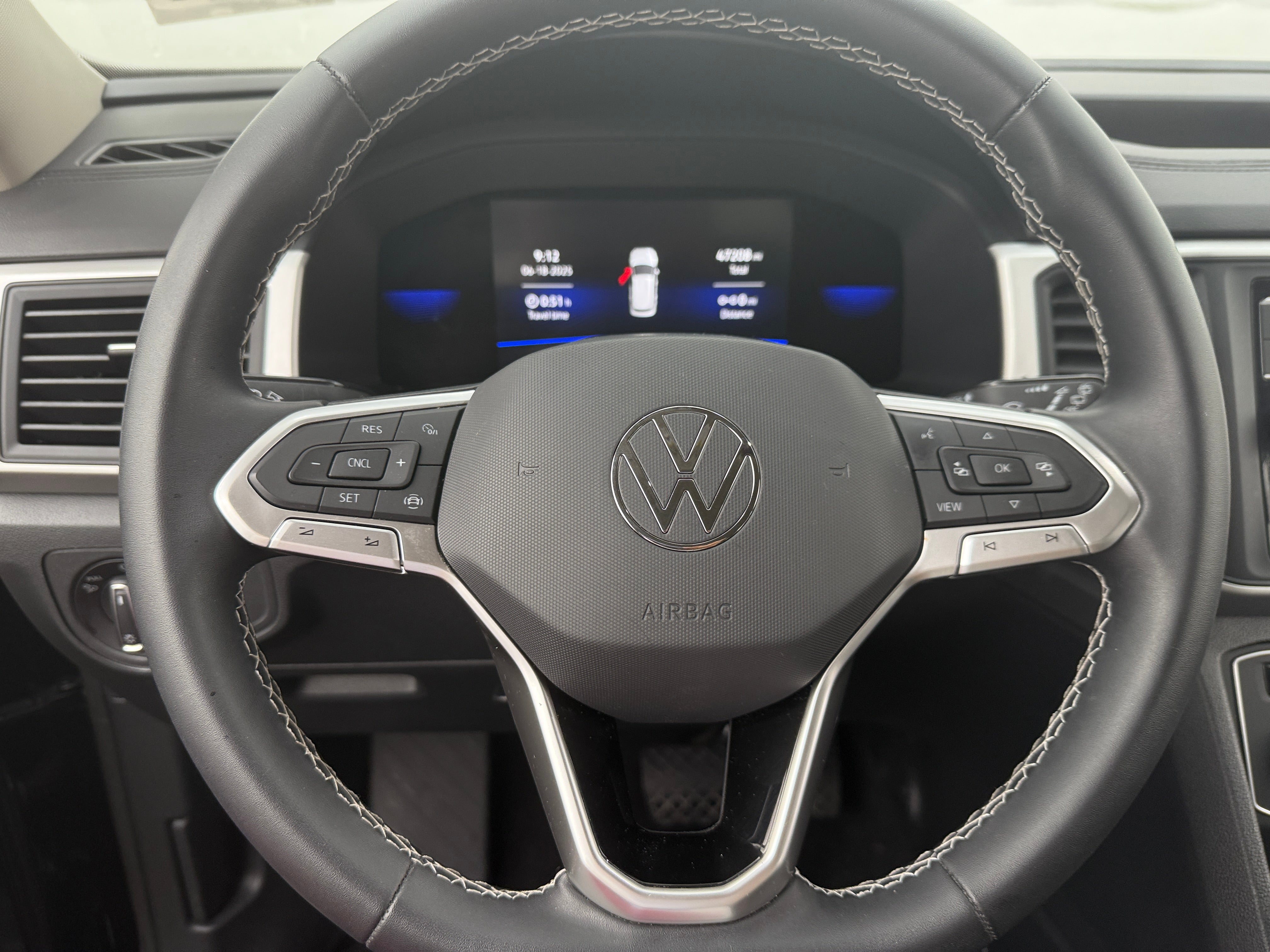 2022 Volkswagen Atlas SE 4