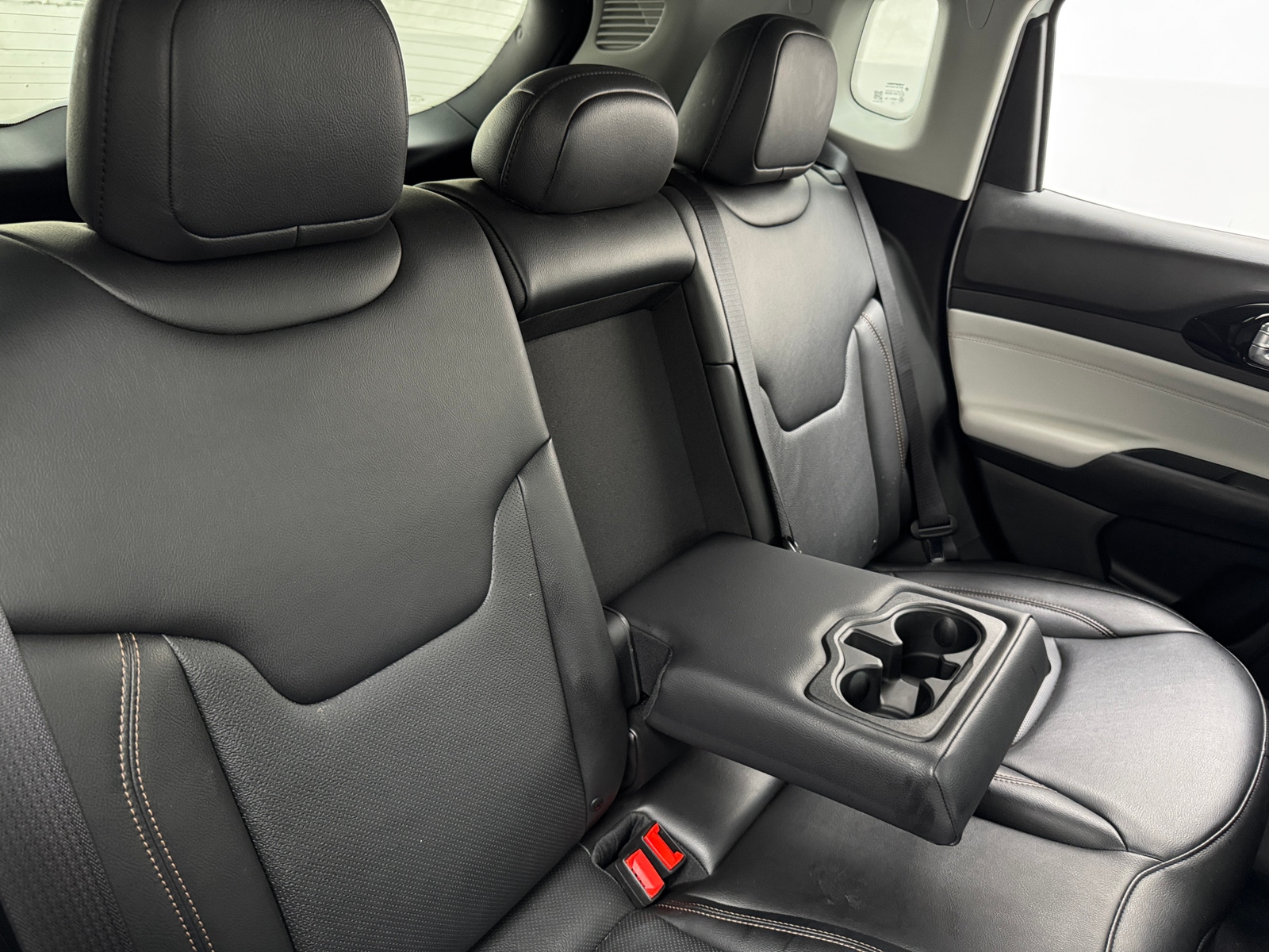 Thumbnail: 2022 Jeep Compass - 5