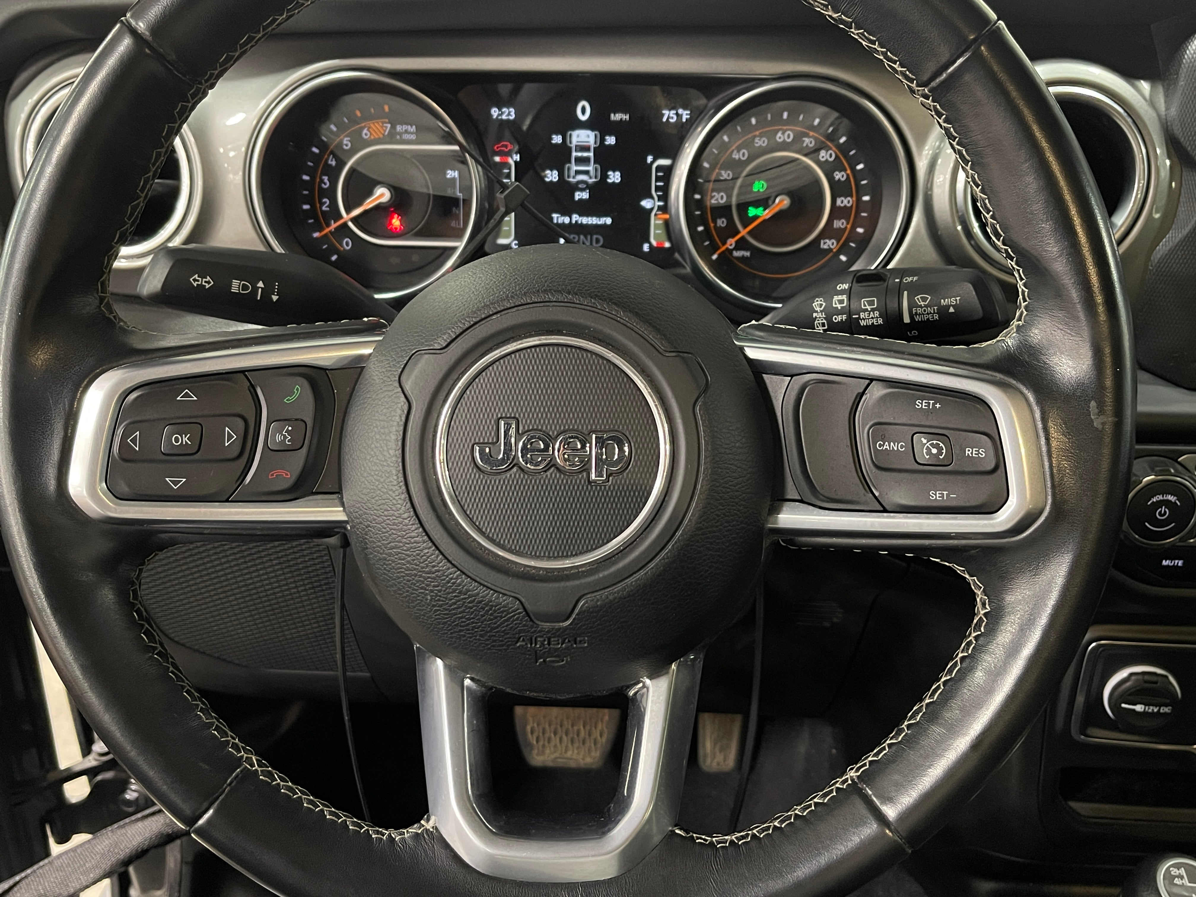 2019 Jeep Wrangler Unlimited Sahara 5