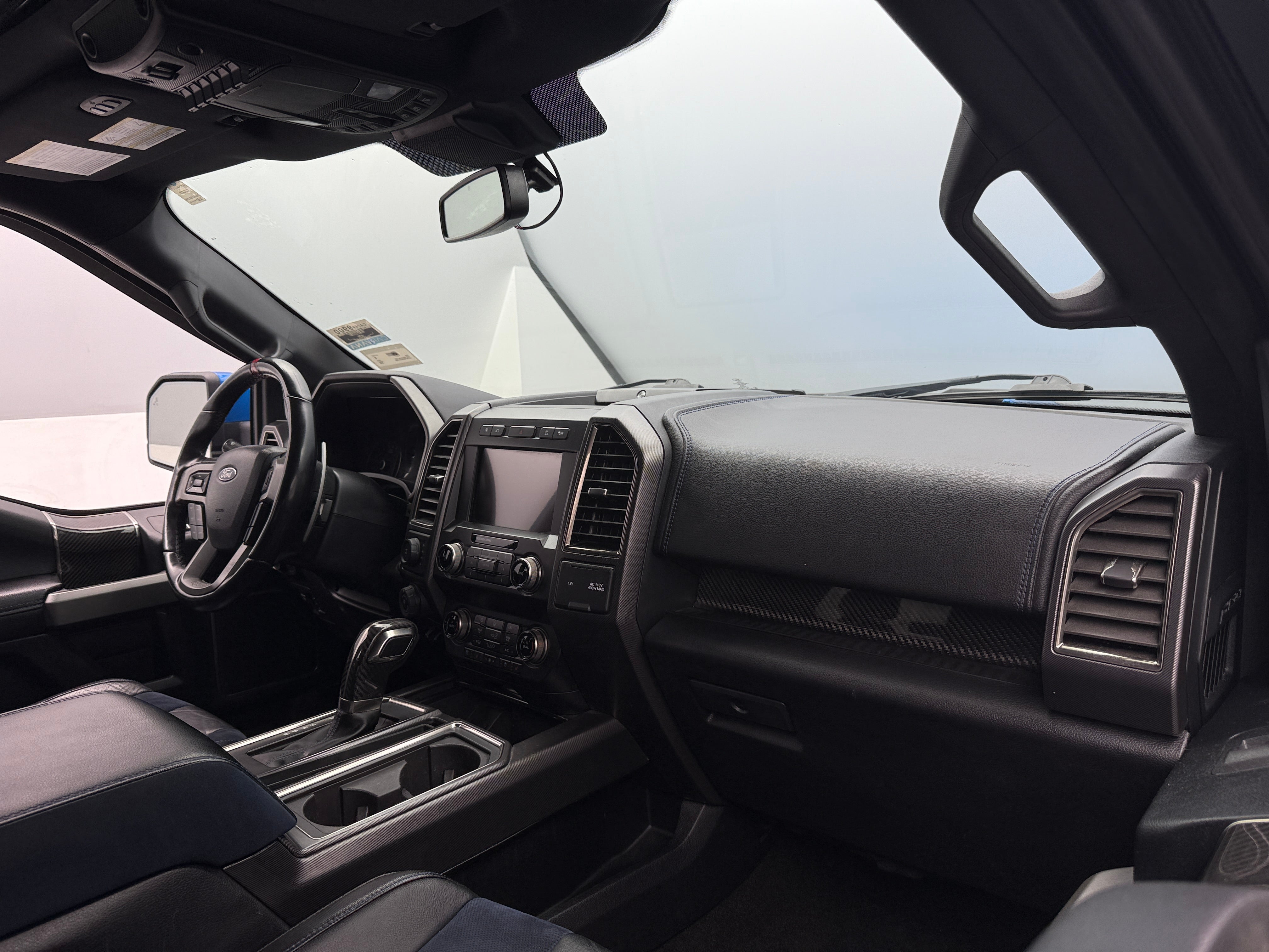 Thumbnail: 2019 Ford Econoline - 3