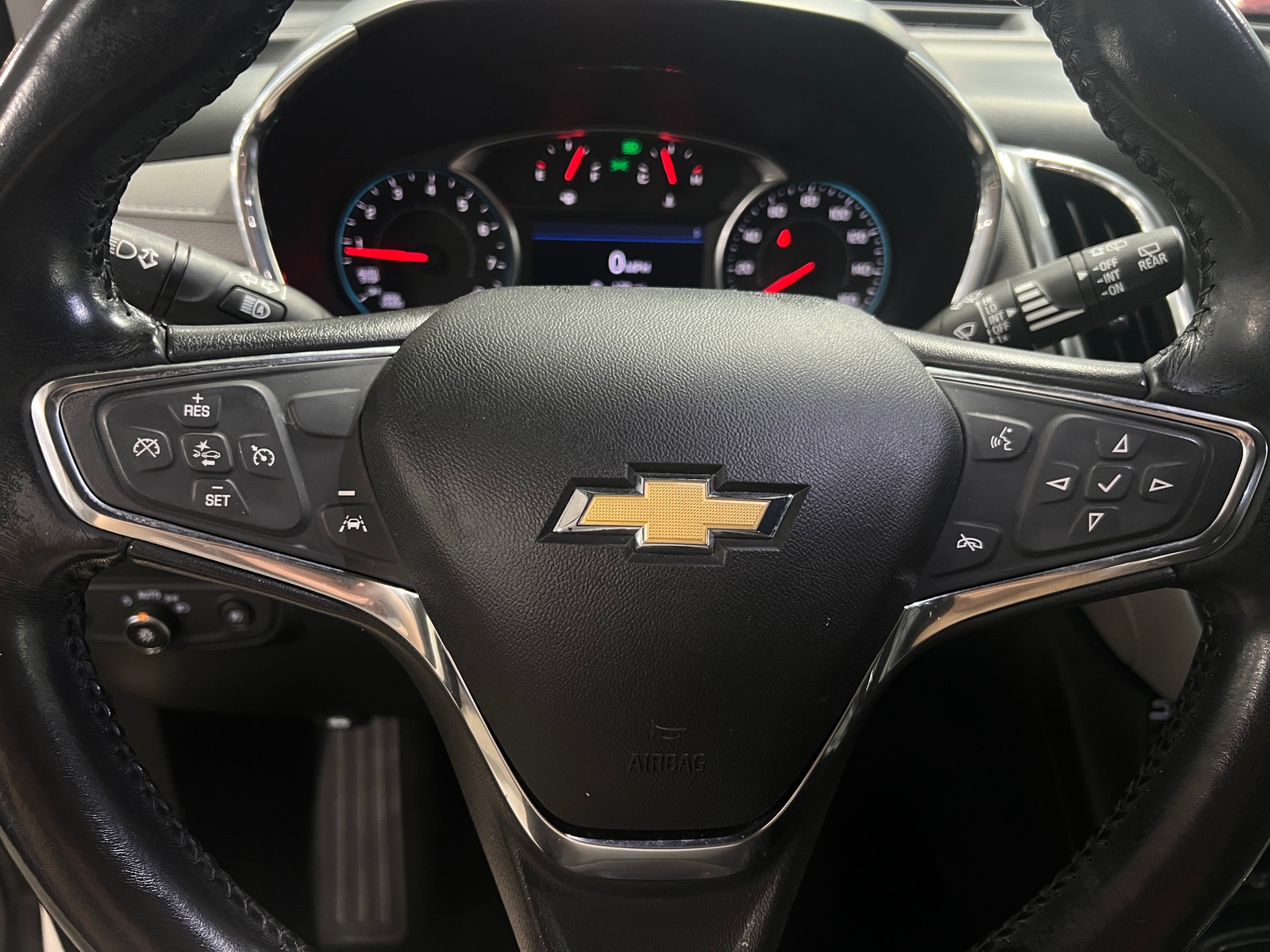Thumbnail: 2020 Chevrolet Equinox - 4