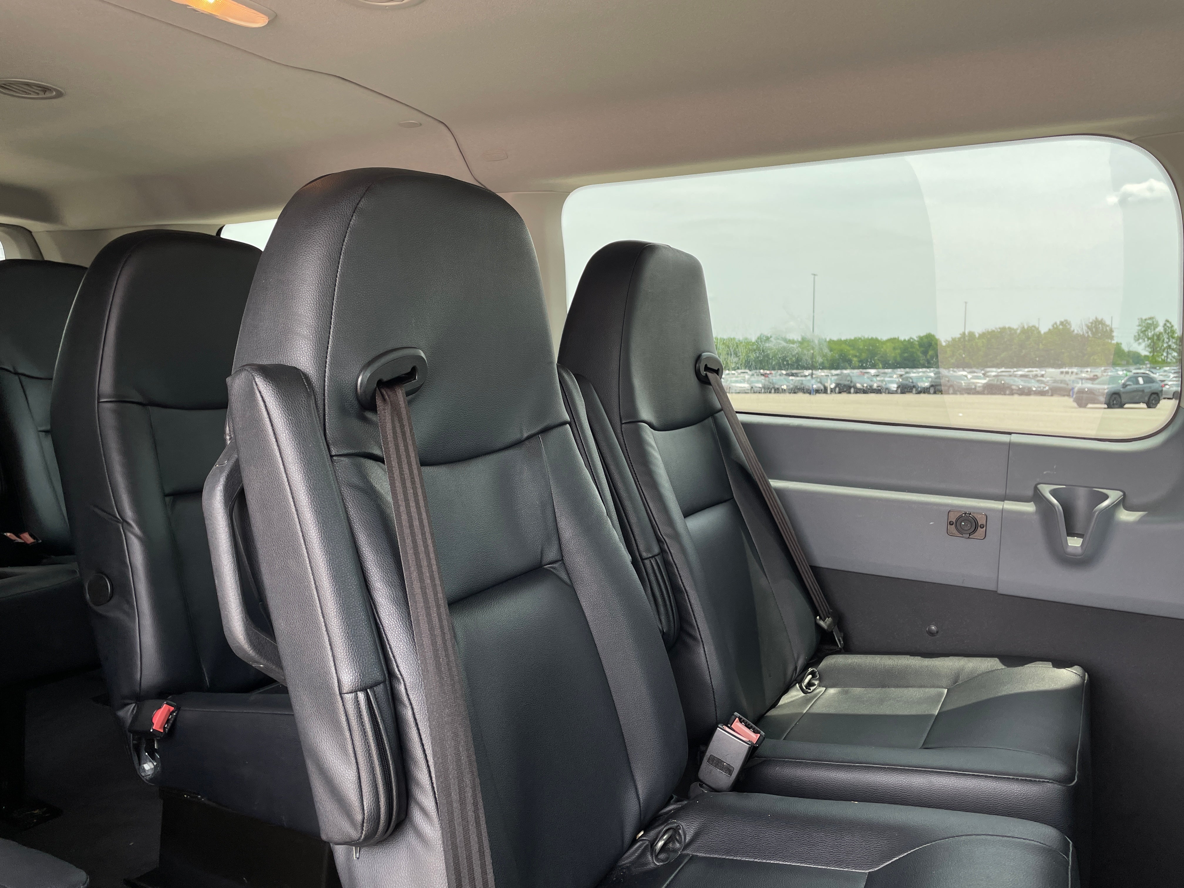 Thumbnail: 2019 Ford Transit Series - 6
