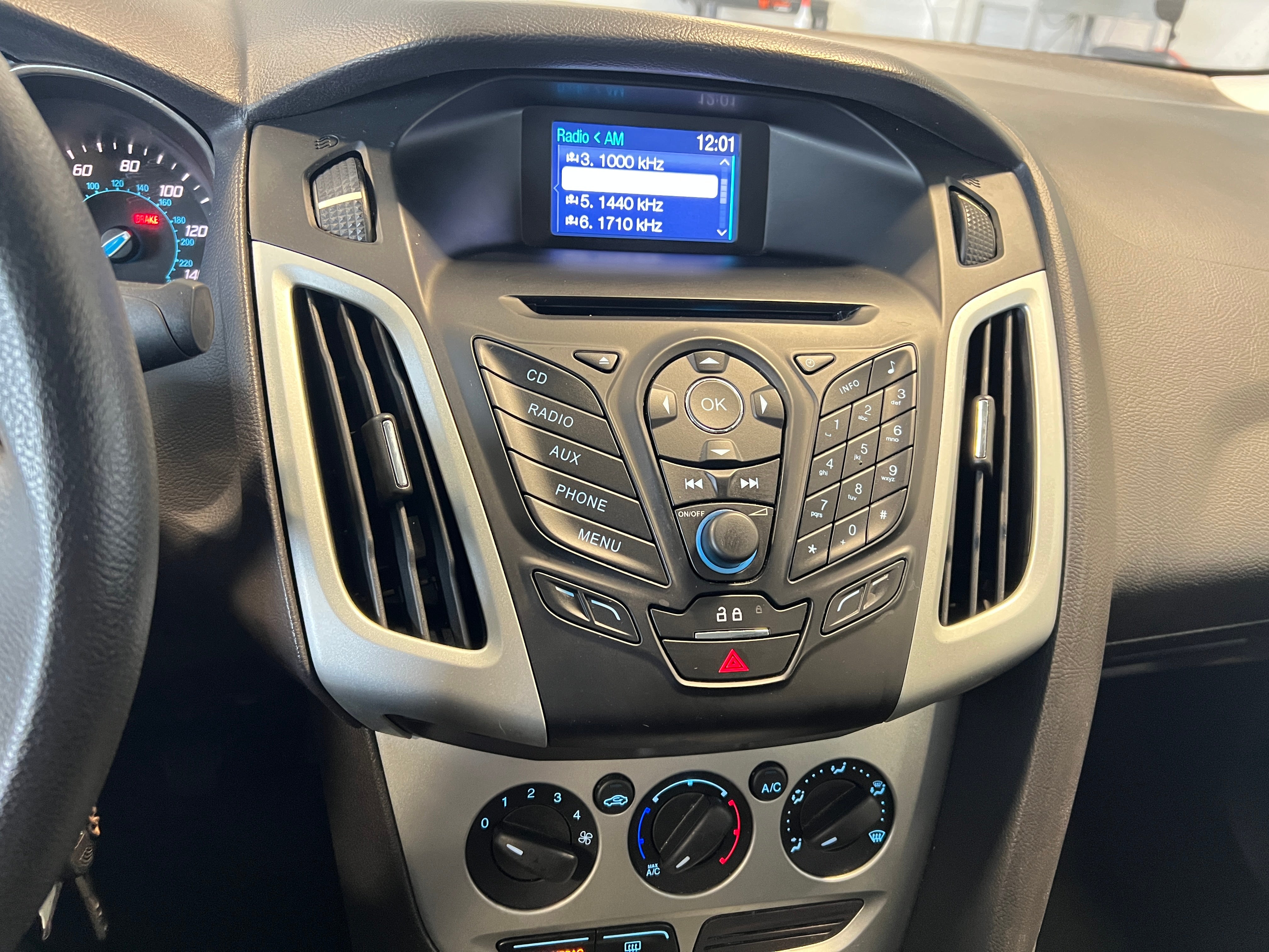 2013 Ford Focus SE 4