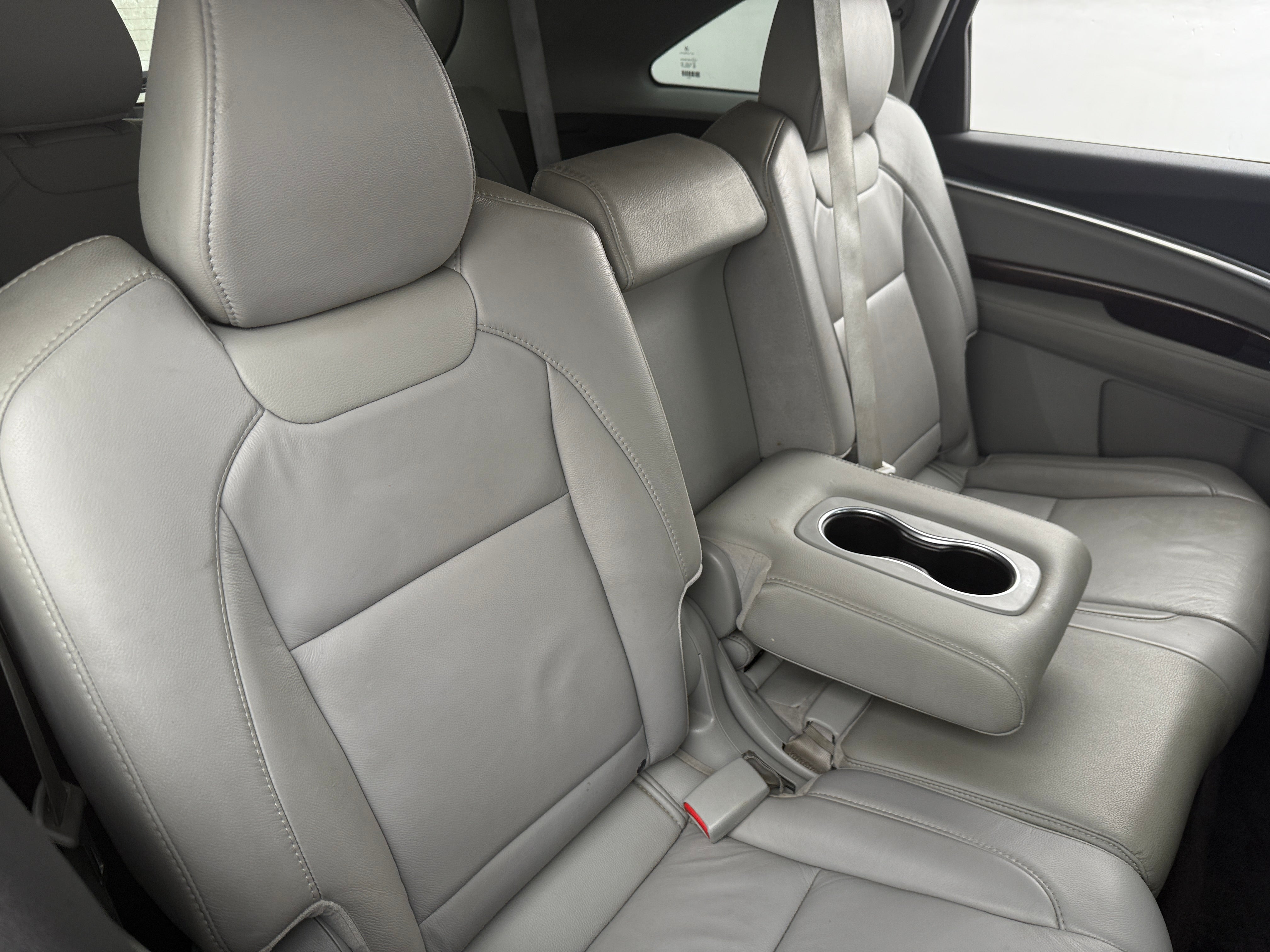 2017 Acura MDX Base 5