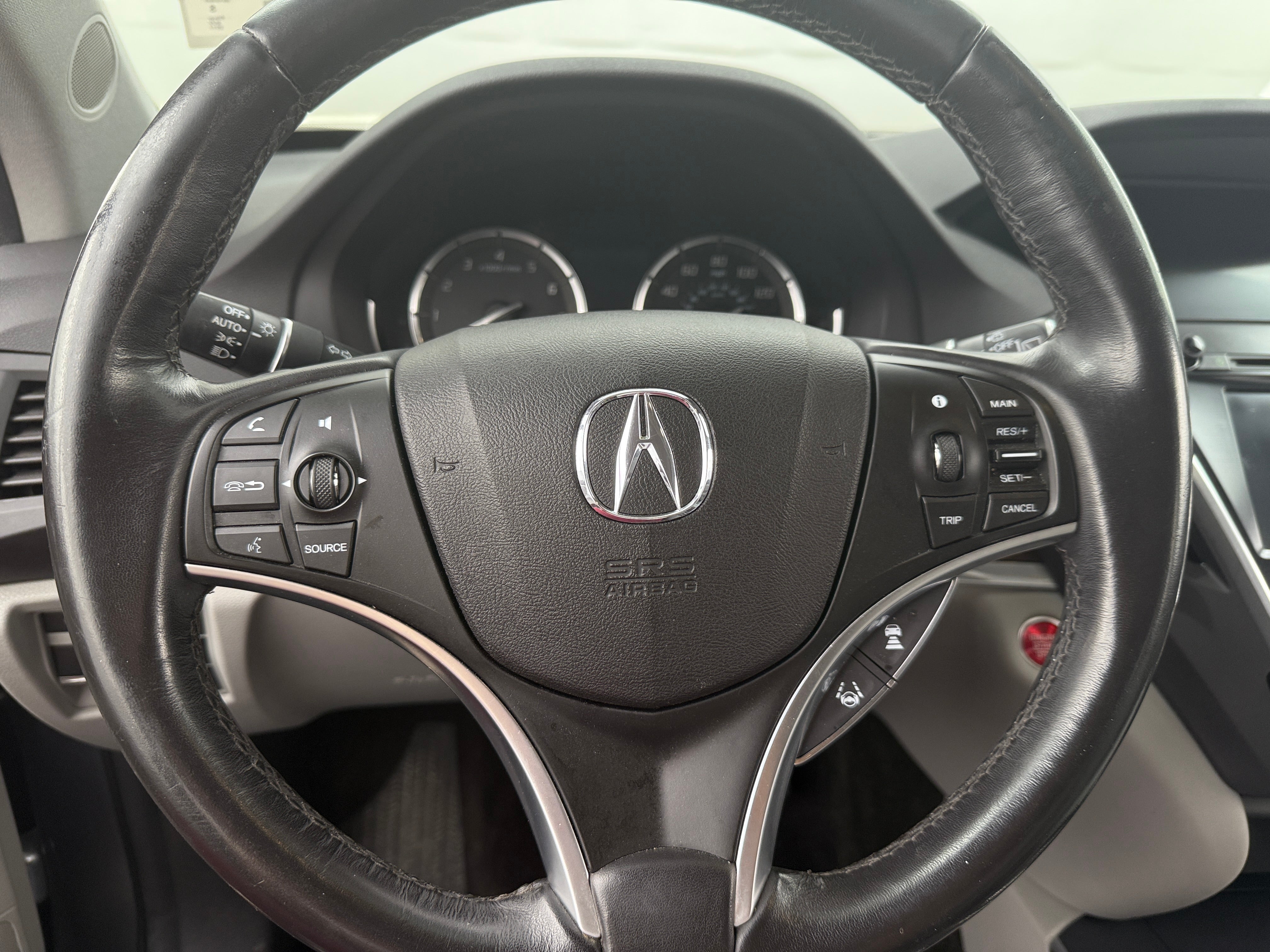 2017 Acura MDX Base 4