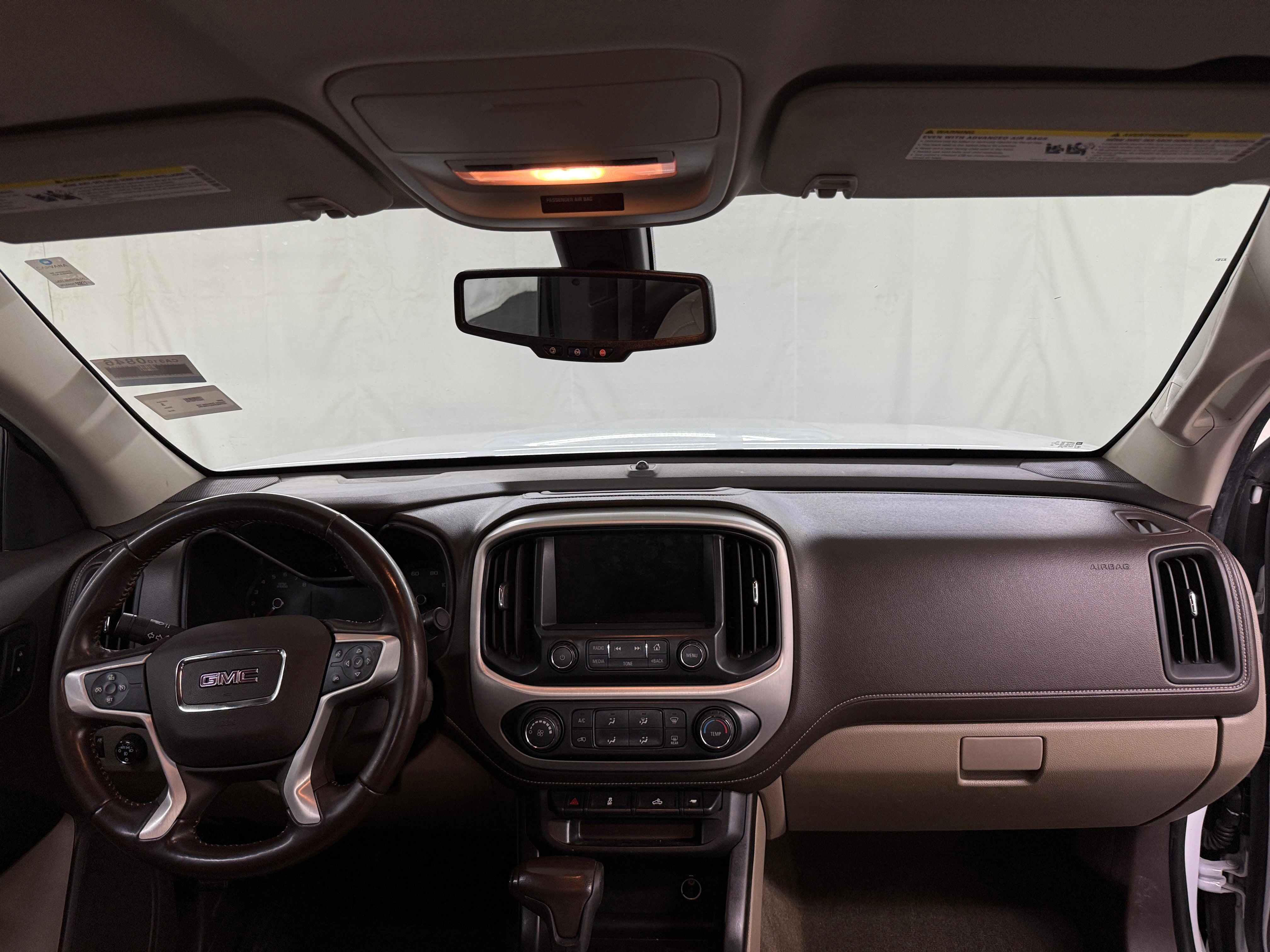 2018 GMC Canyon SLE 3