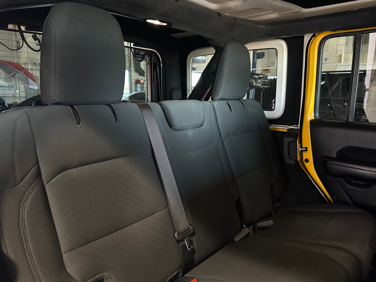 Thumbnail: 2021 Jeep Wrangler - 6