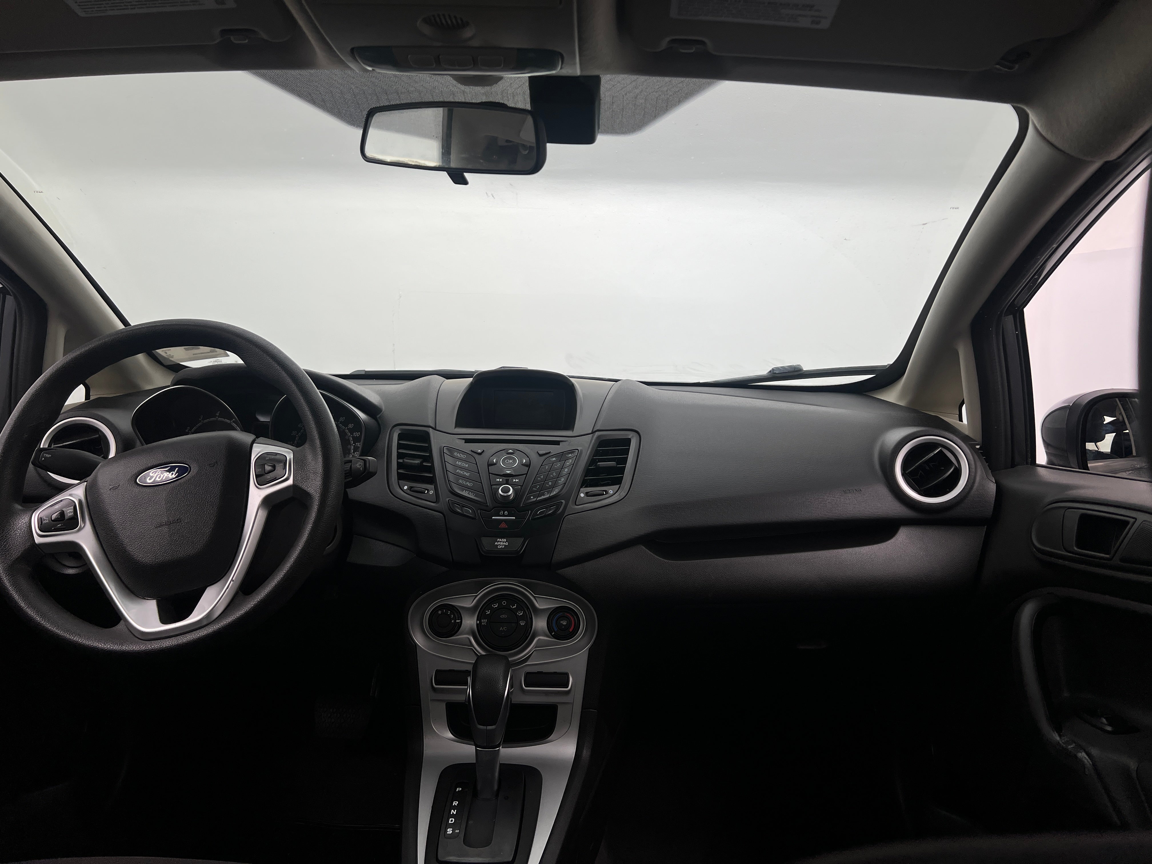 2019 Ford Fiesta SE 3